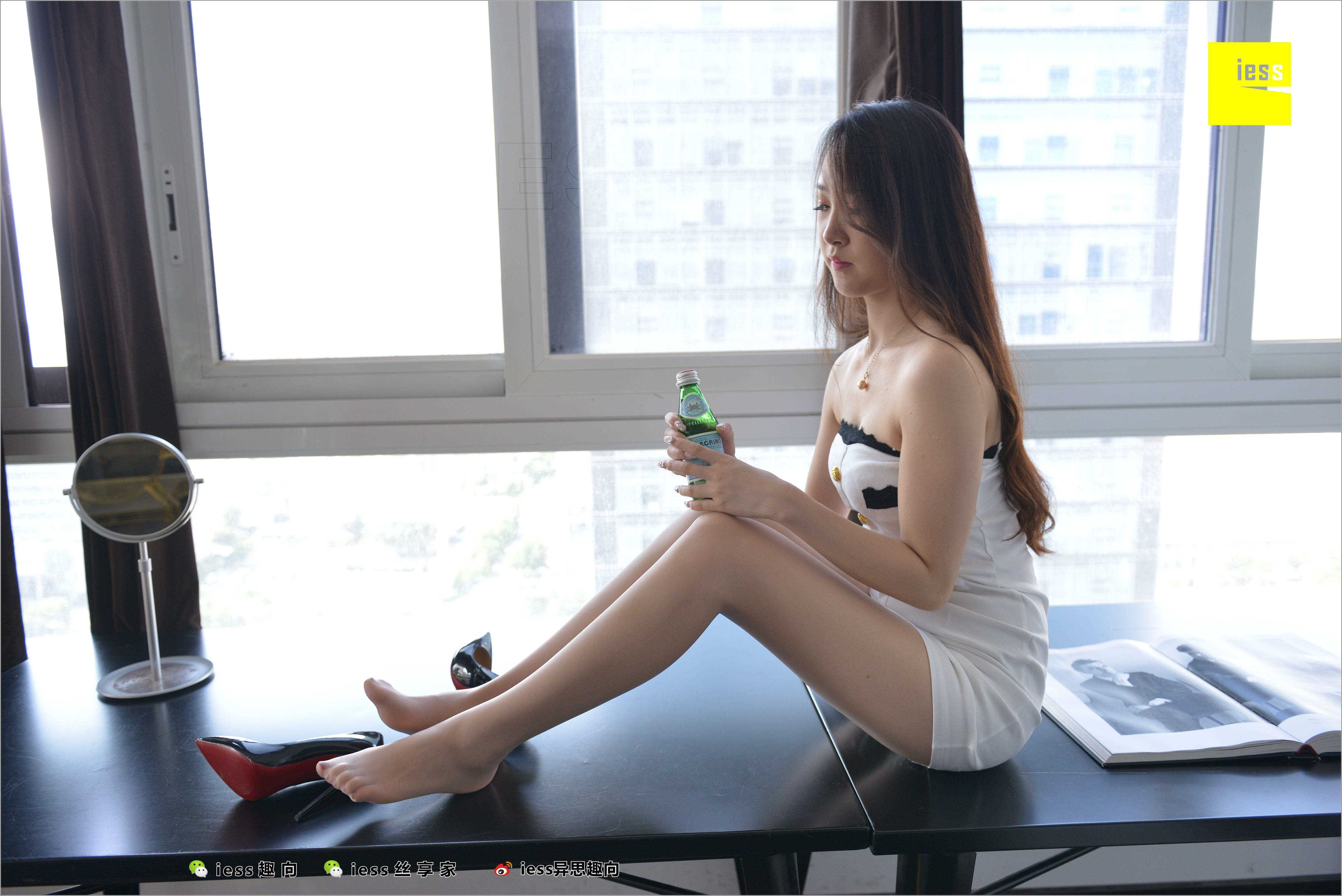 China Beauty Legs and feet 528