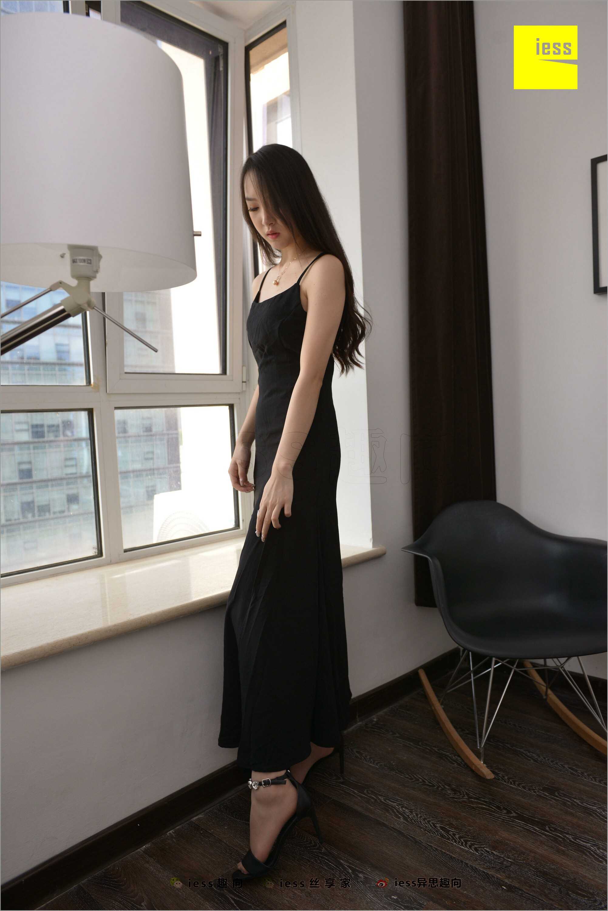 China Beauty Legs and feet 530