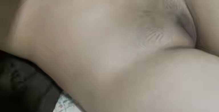 Hot pakistani Girl Bathing photos