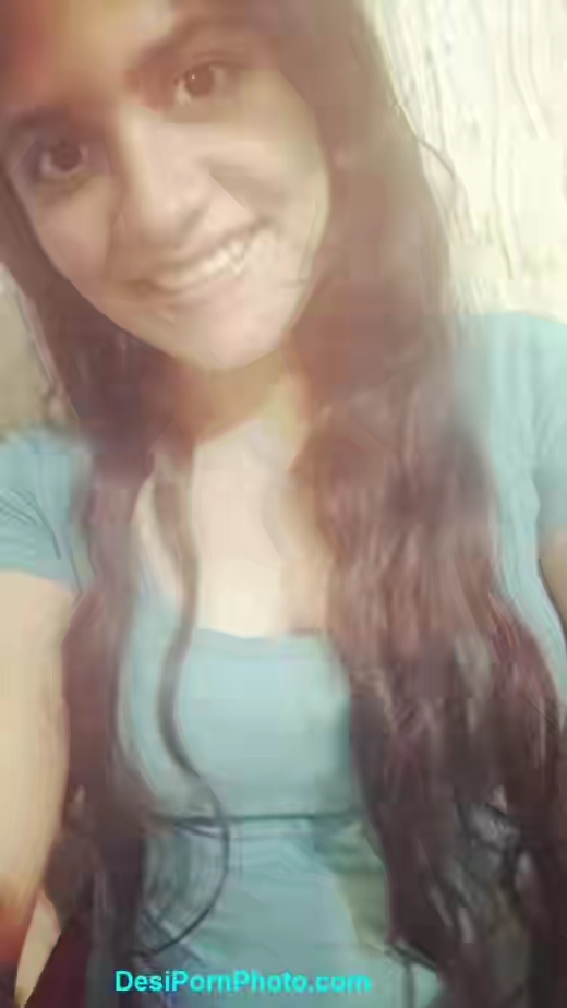 Hot pakistani girl bathing photos part 2