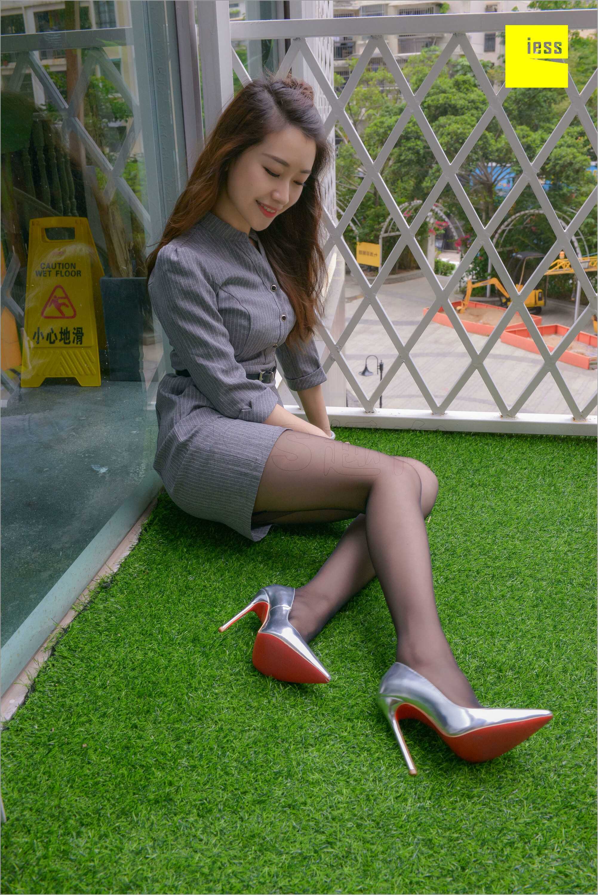 China Beauty Legs and feet 537