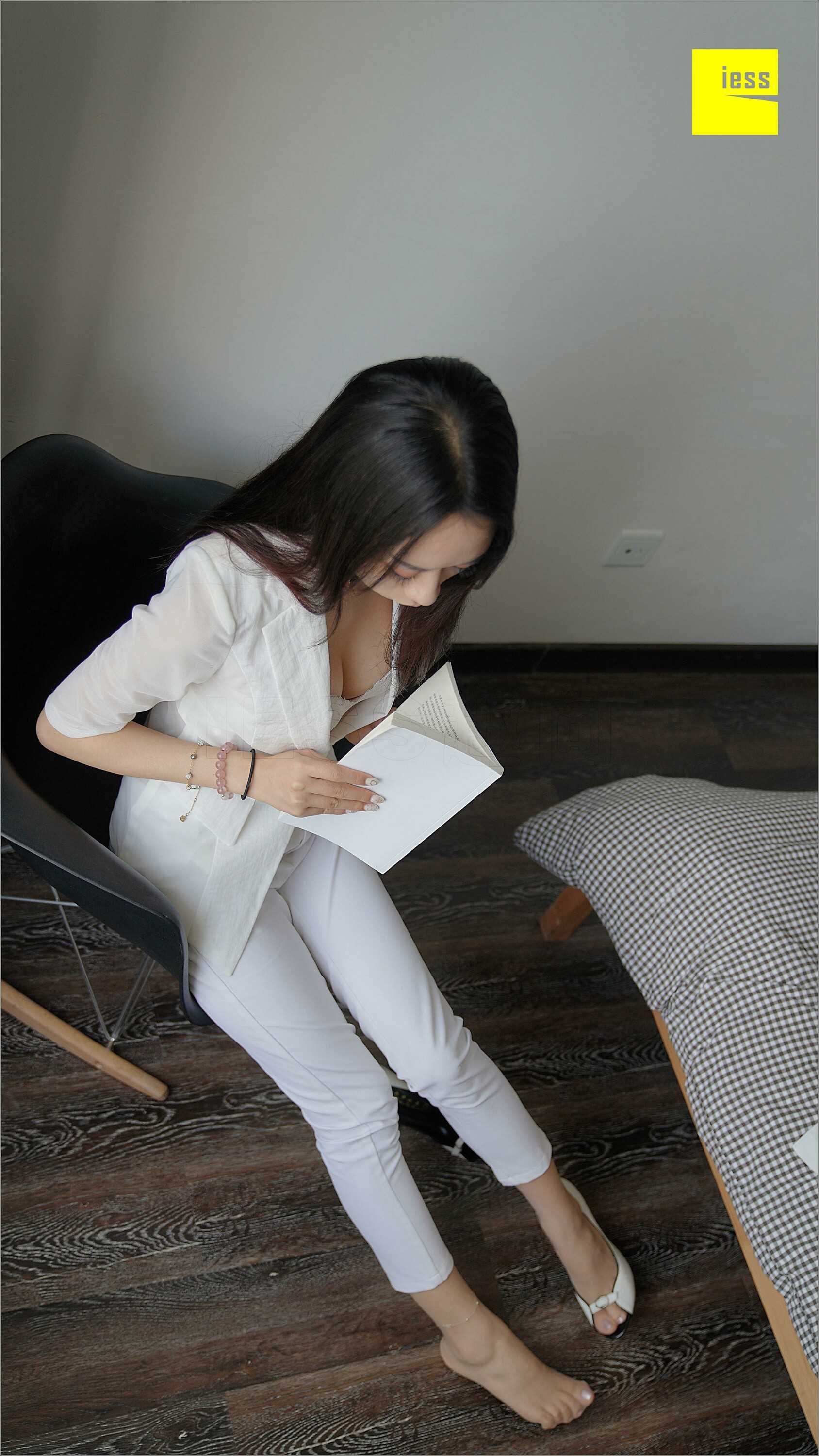 China Beauty Legs and feet 538