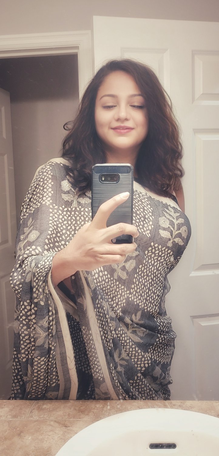 Chubby Indian mature woman