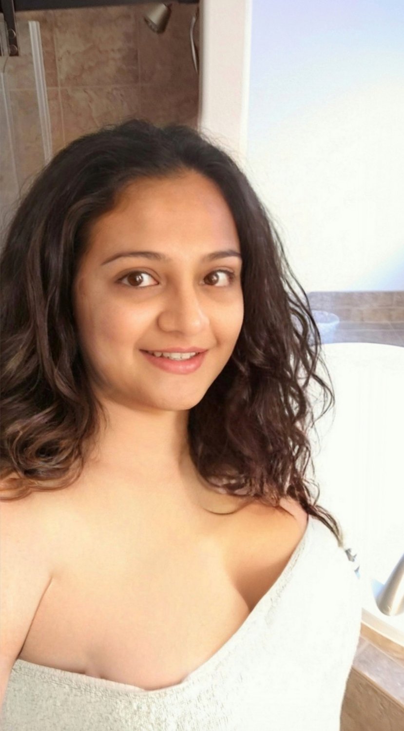 Chubby Indian mature woman