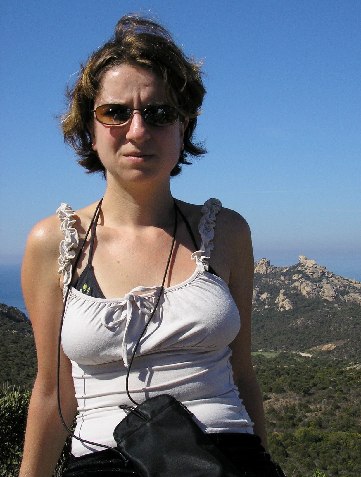 (XXX) Naughty MILF 100% XXXposure