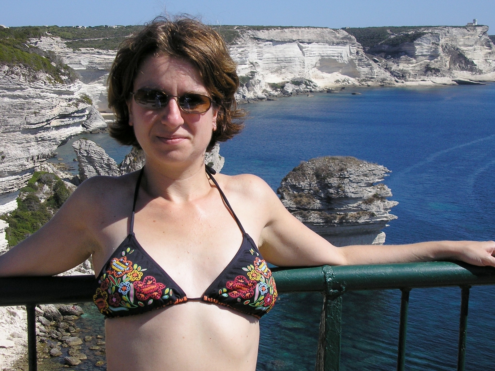 (XXX) Naughty MILF 100% XXXposure