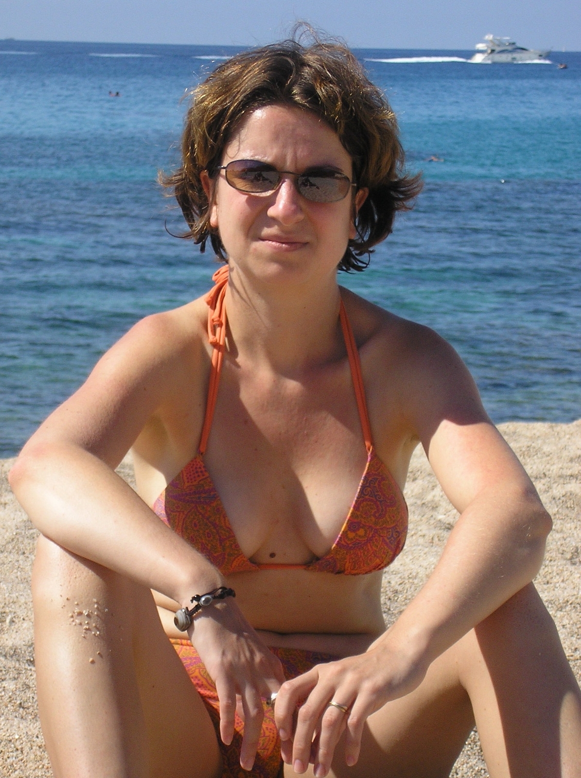 (XXX) Naughty MILF 100% XXXposure