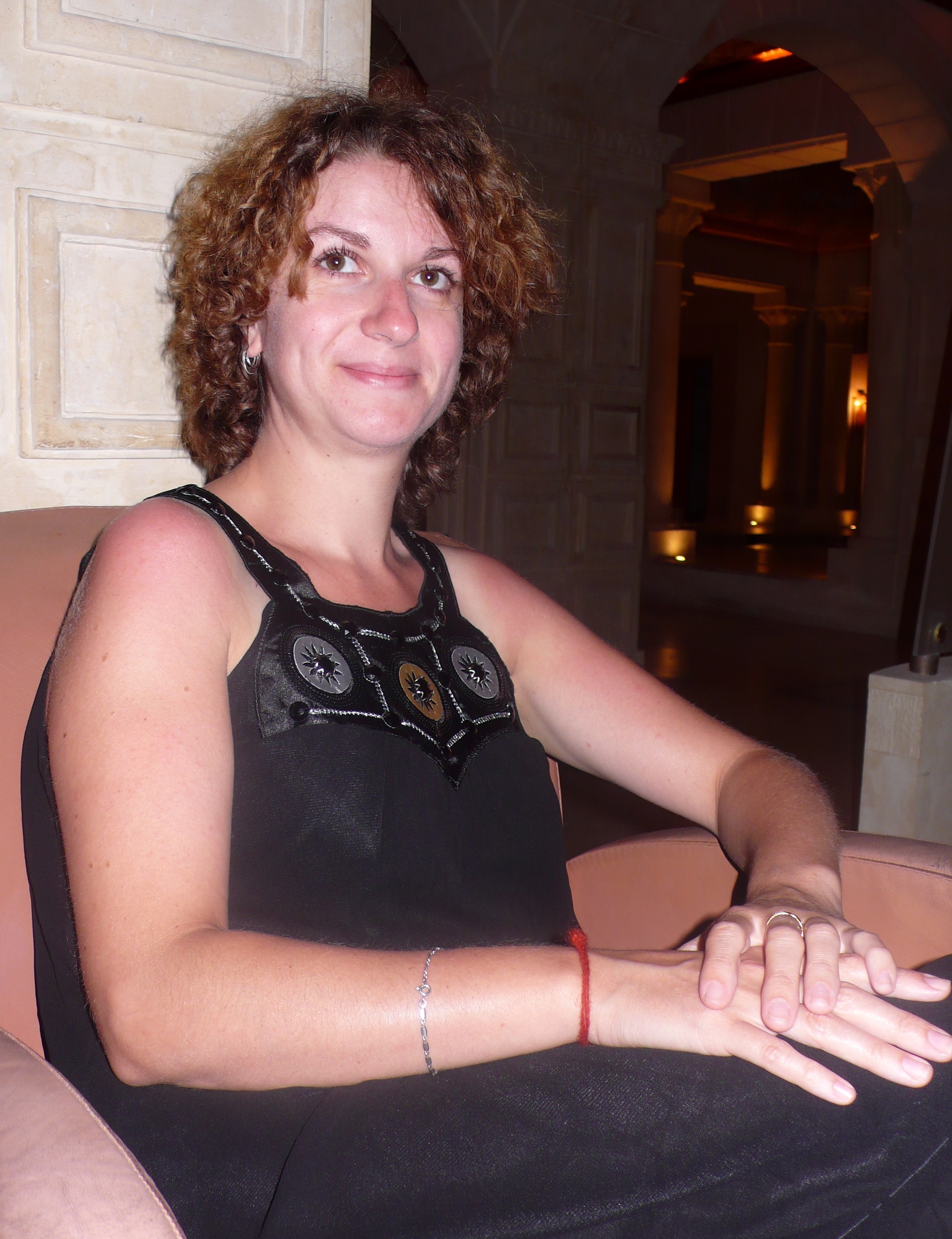 (XXX) Naughty MILF 100% XXXposure