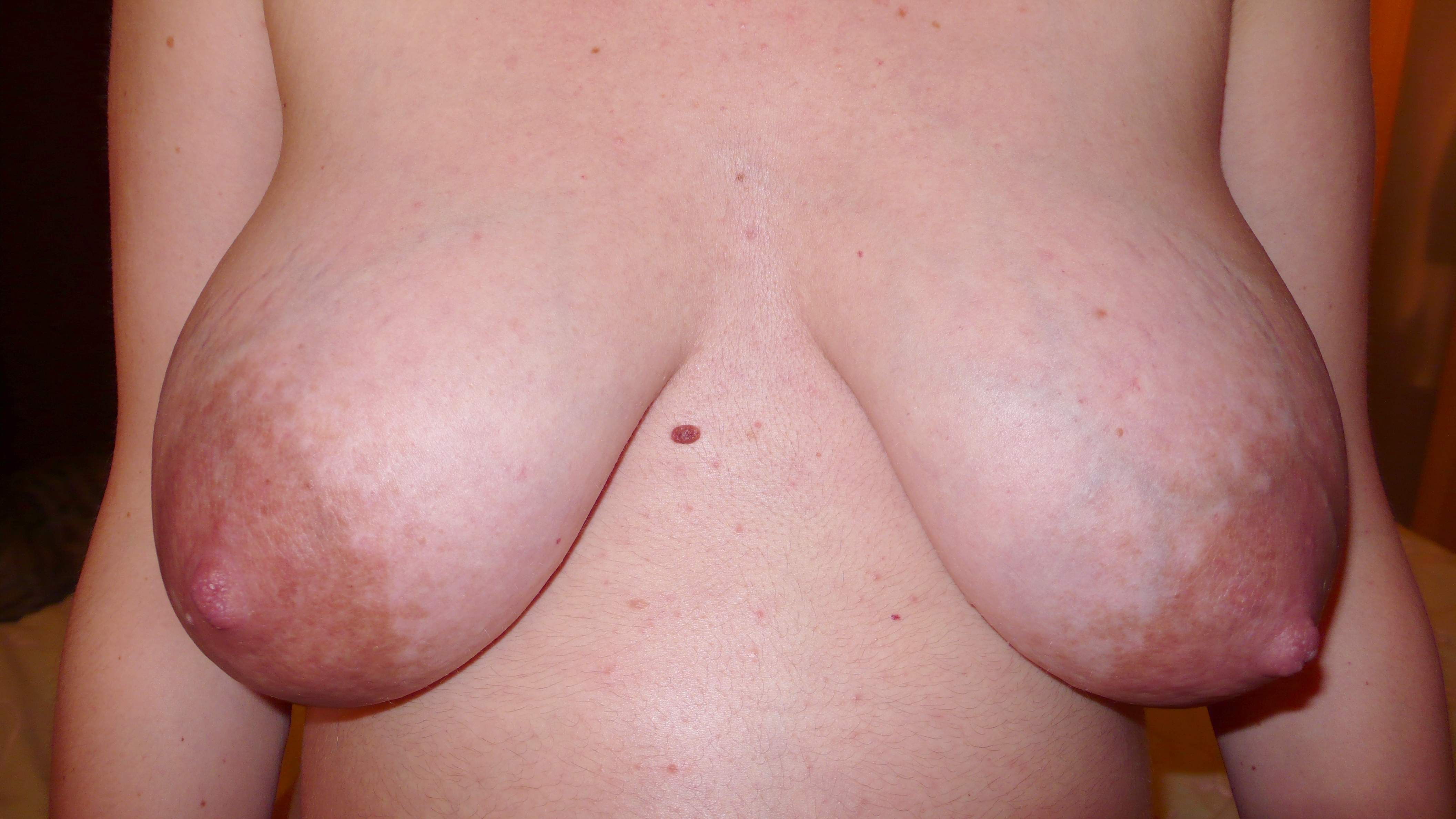 (XXX) Naughty MILF 100% XXXposure