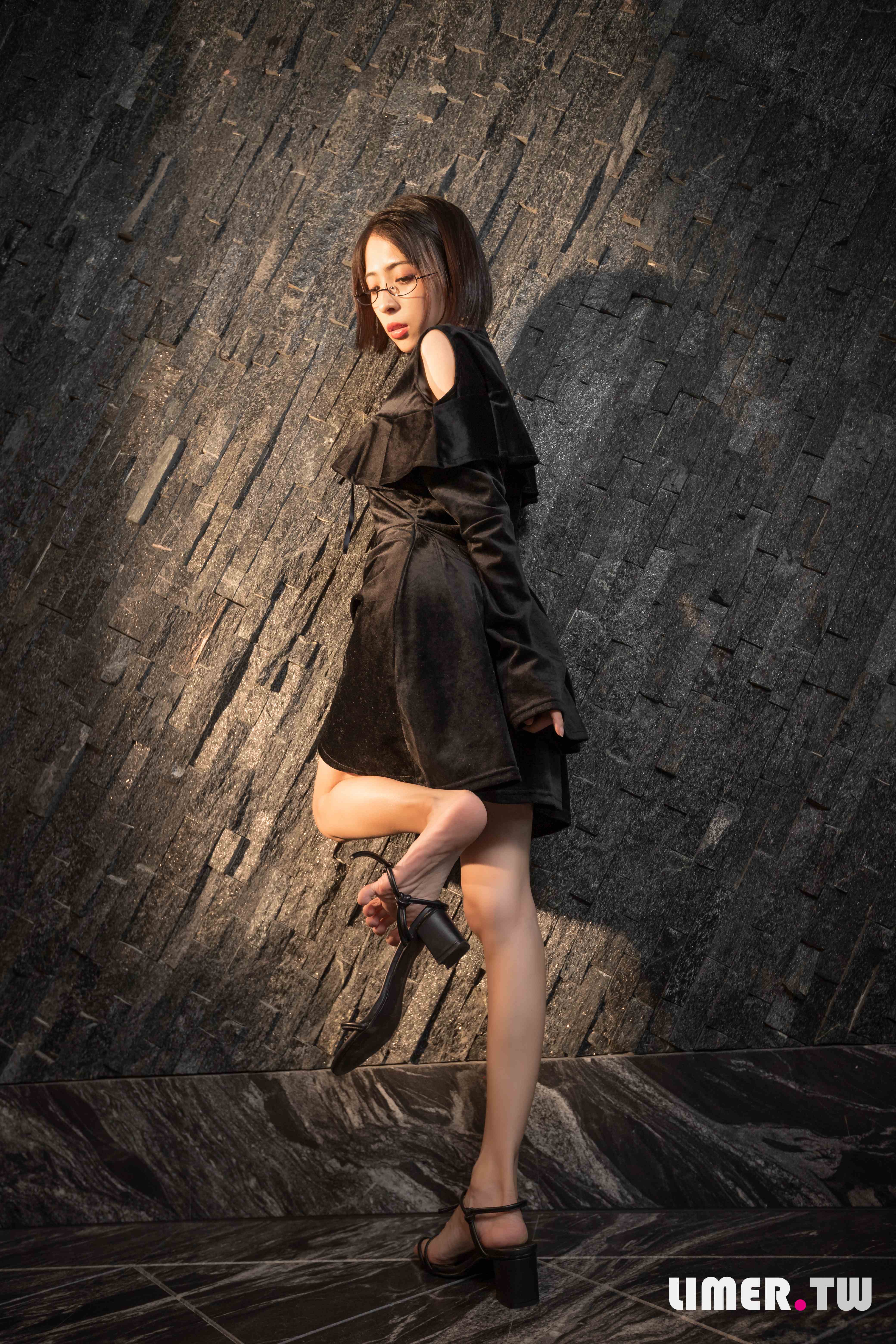 China Beauty Legs and feet 541