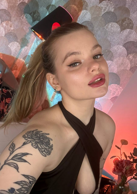 looking makes it hot_21