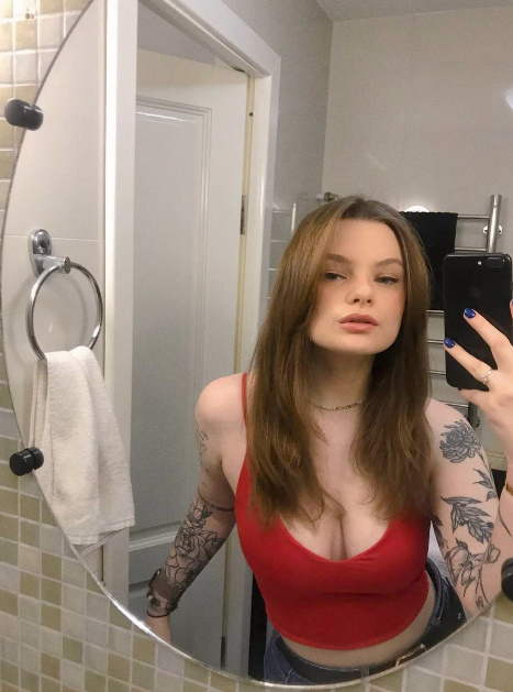 looking makes it hot_21