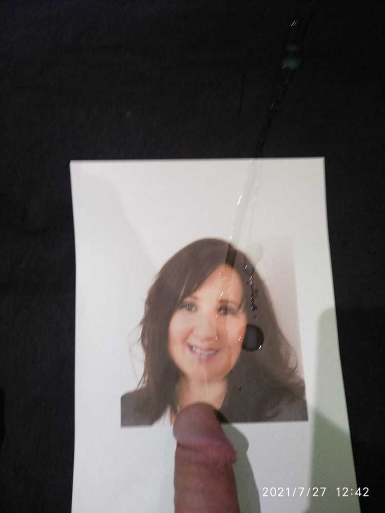 MILF Michaela the cumshot queen from her pinpandhost collect