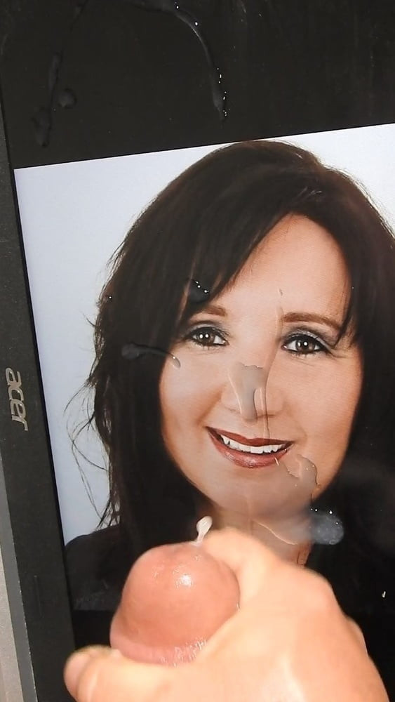 MILF Michaela the cumshot queen from her pinpandhost collect