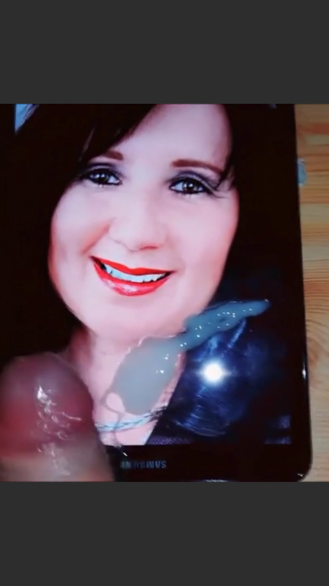 MILF Michaela the cumshot queen from her pinpandhost collect