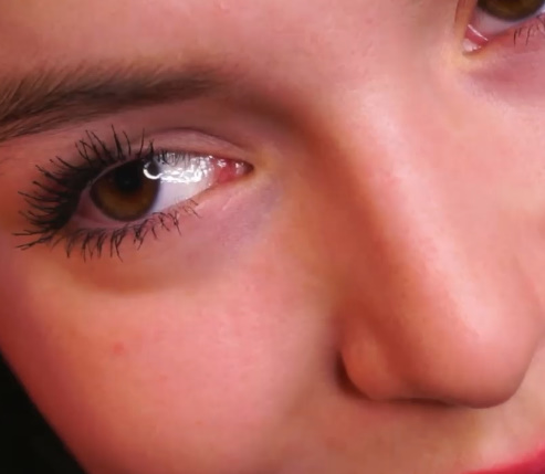 looking makes it hot_34