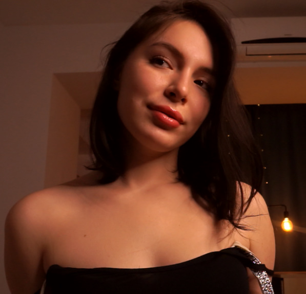 looking makes it hot_34