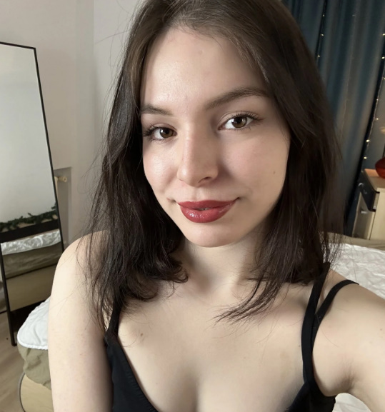 looking makes it hot_34