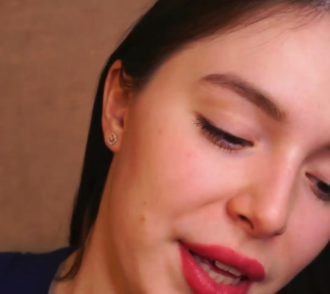 looking makes it hot_34