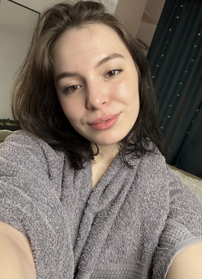 looking makes it hot_34