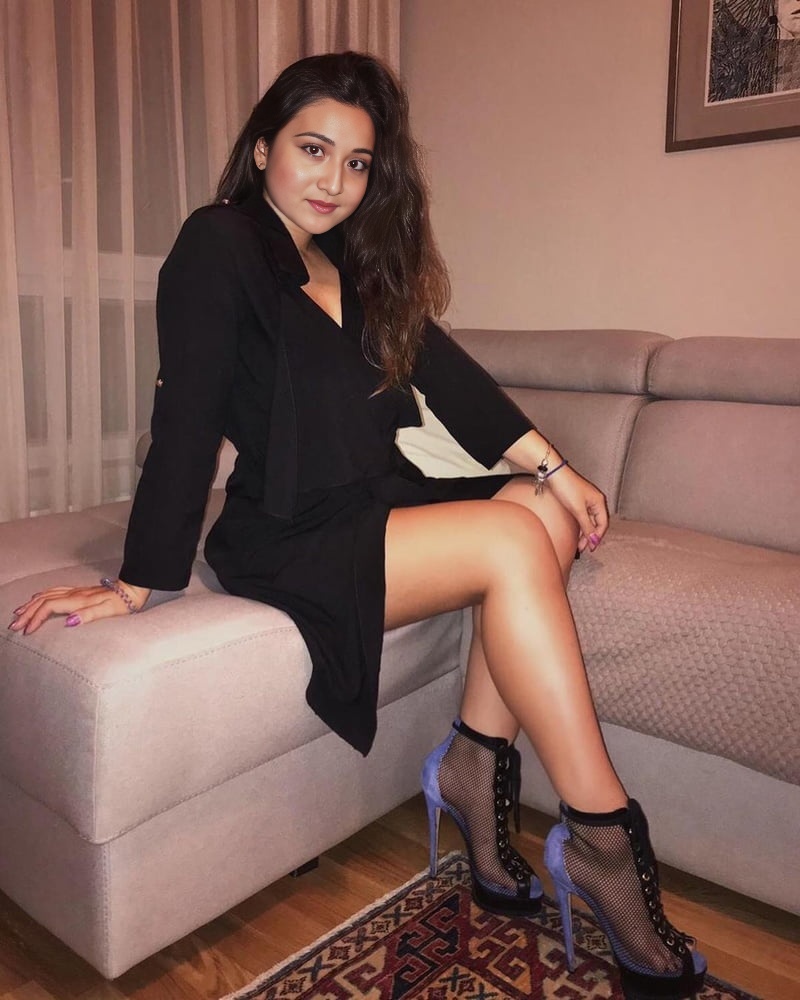 GULAY, ACELYA, CHRIS AND FRIENDS!