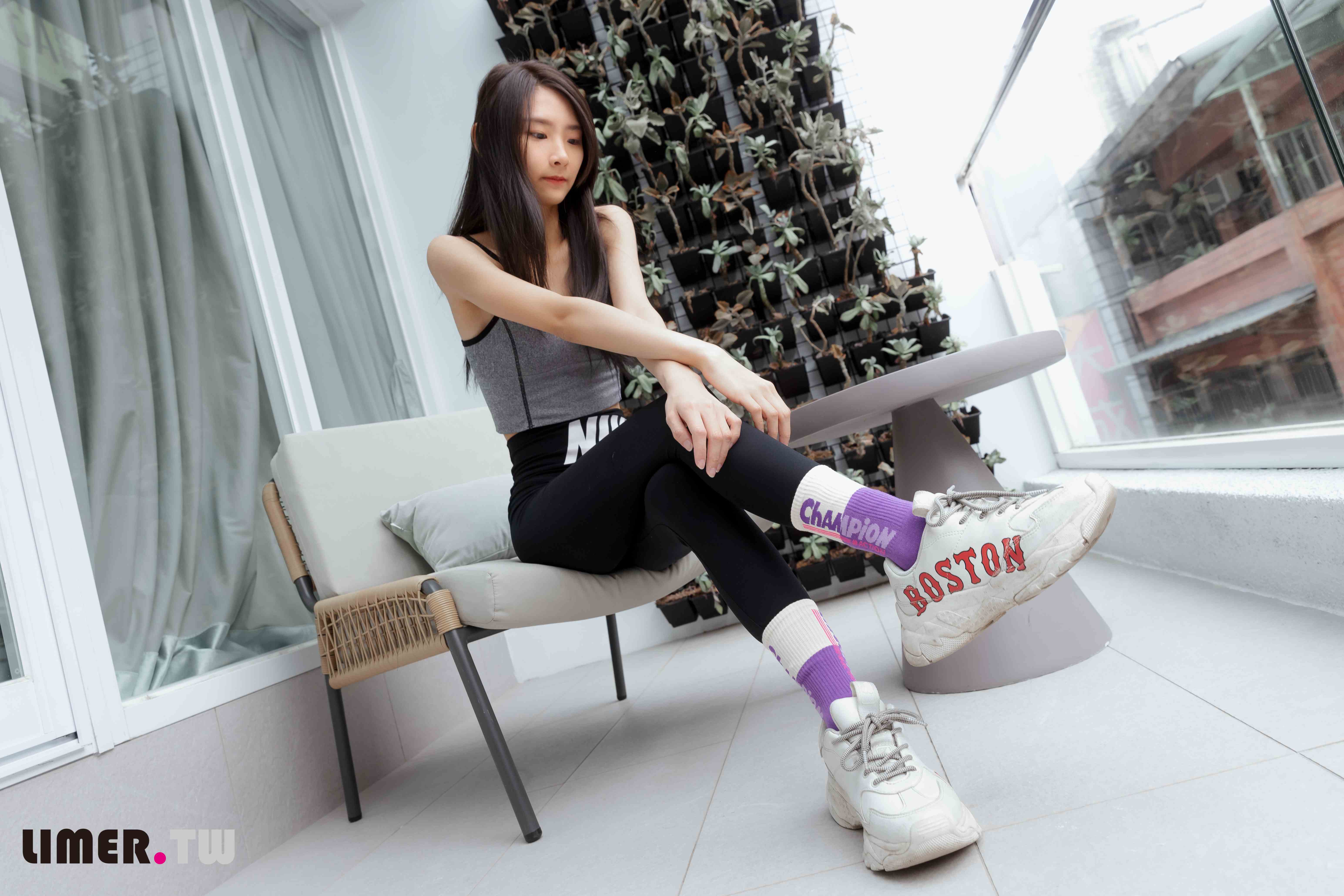 China Beauty Legs and feet 545