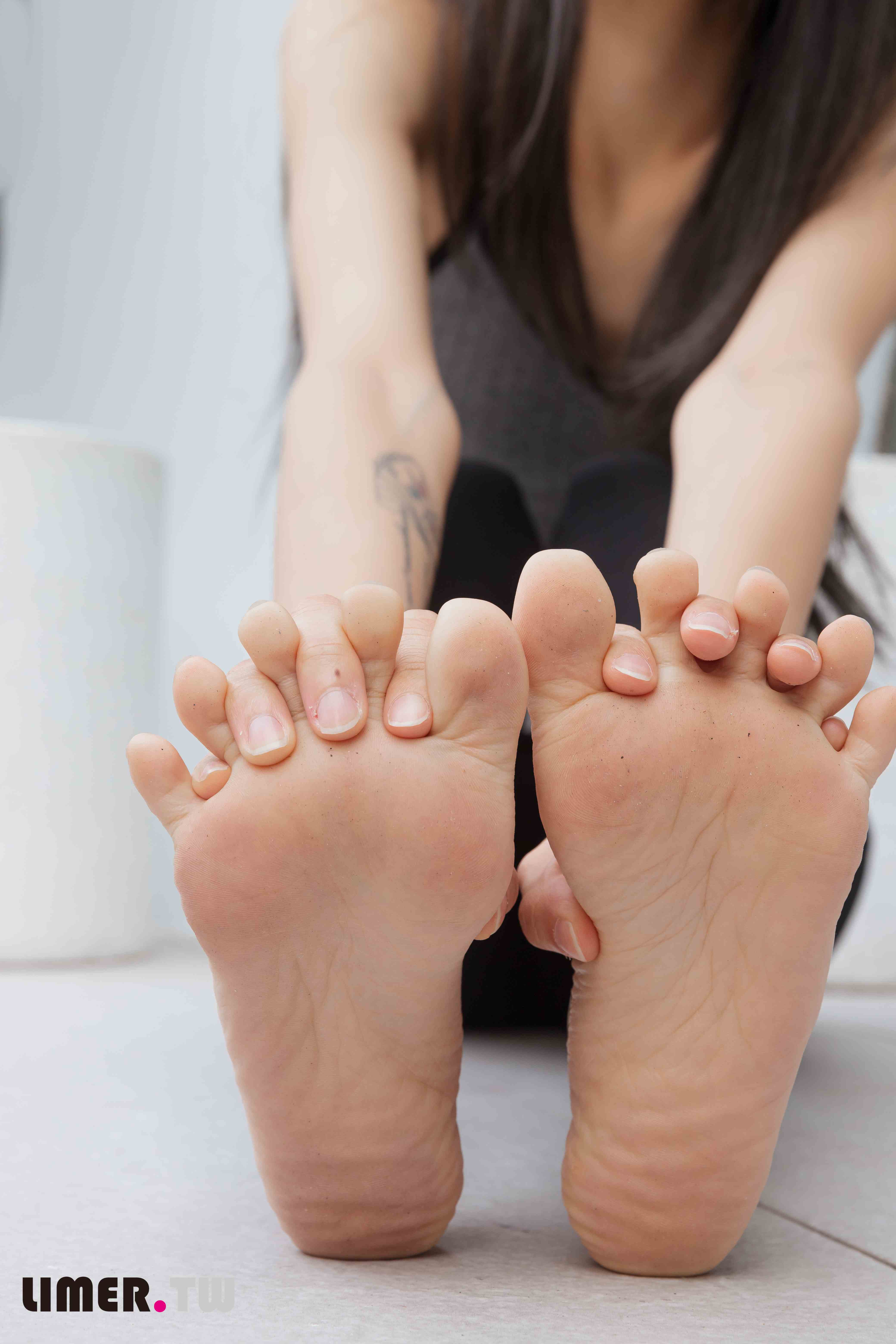 China Beauty Legs and feet 545