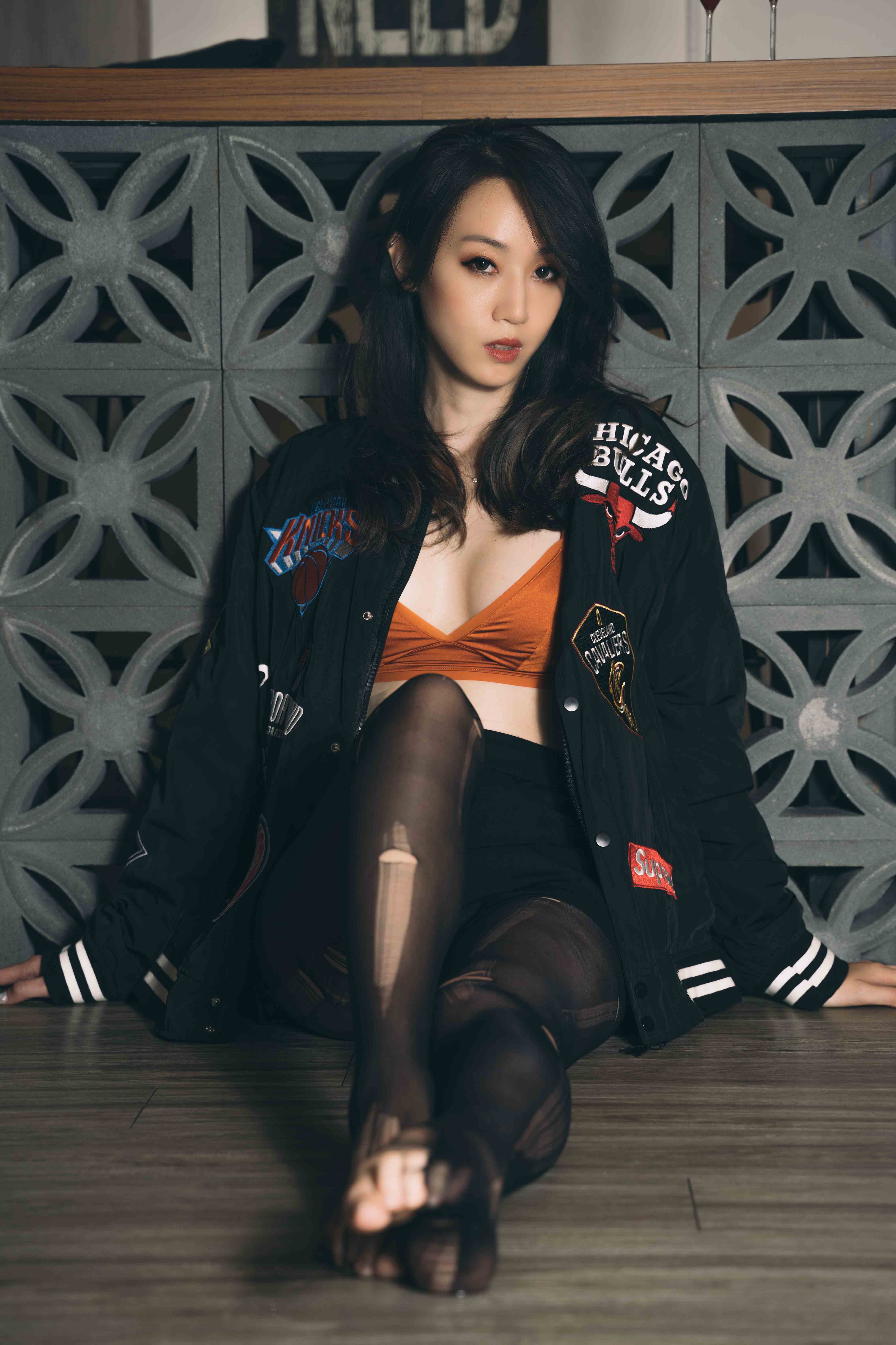 China Beauty Legs and feet 546