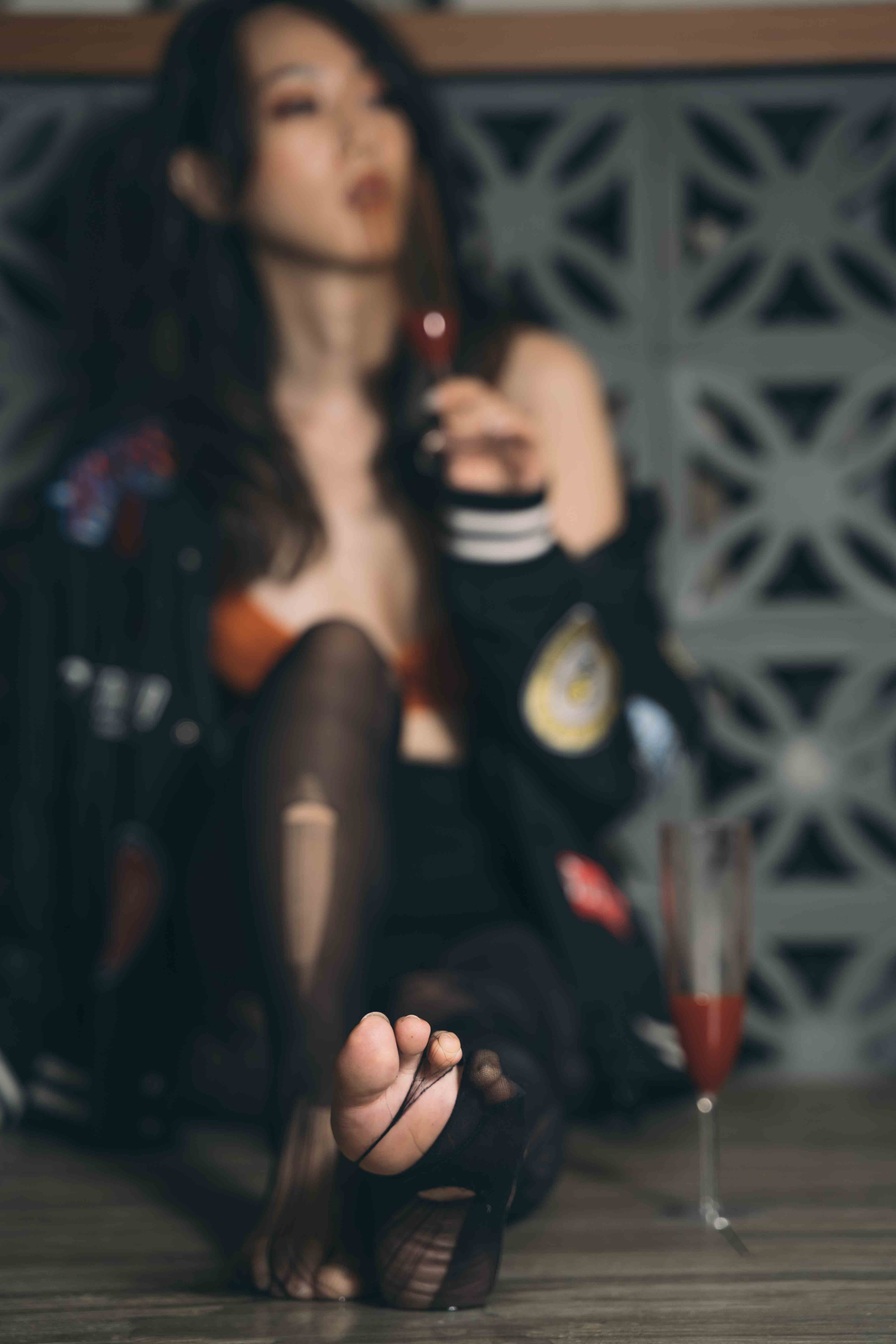 China Beauty Legs and feet 546