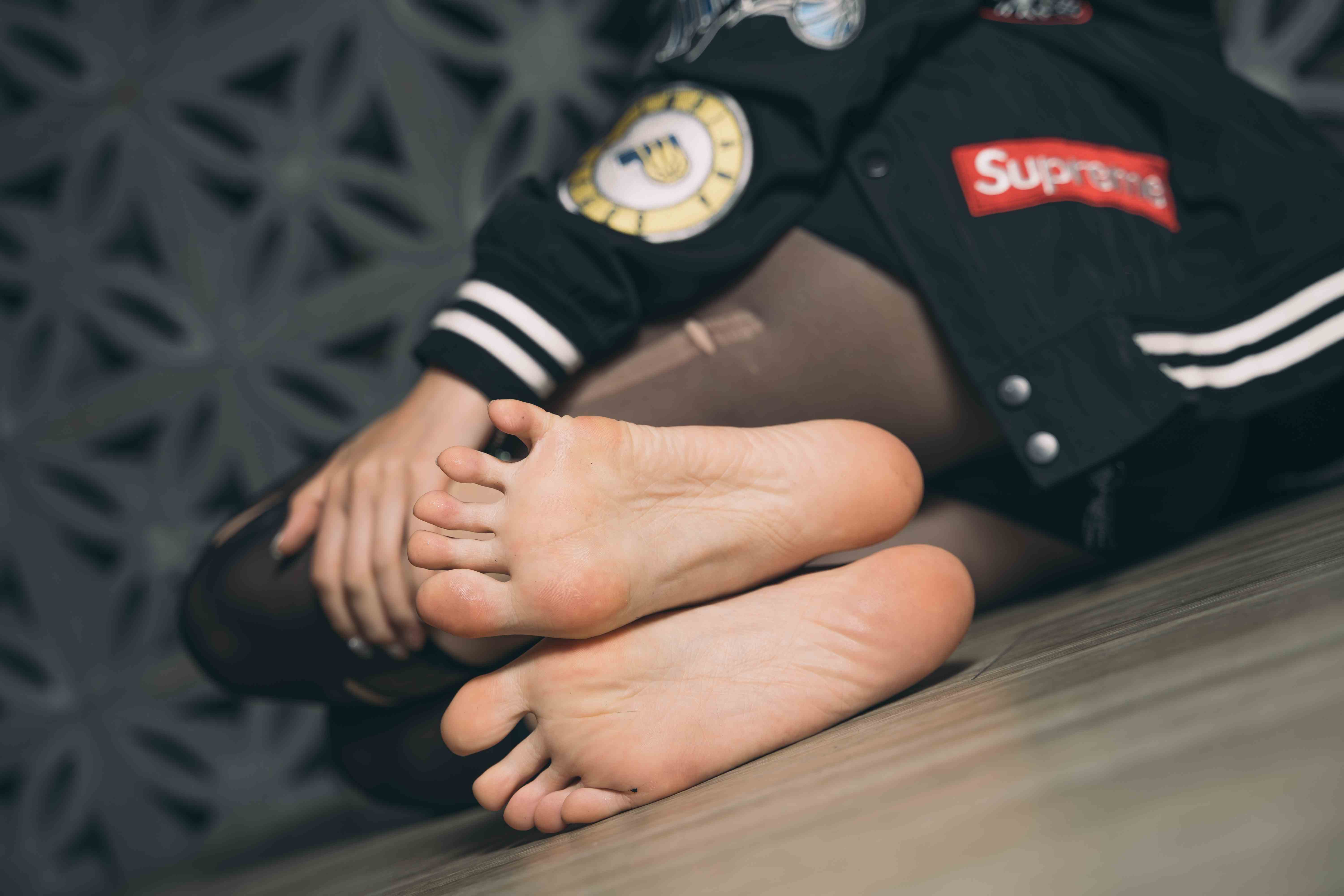 China Beauty Legs and feet 546