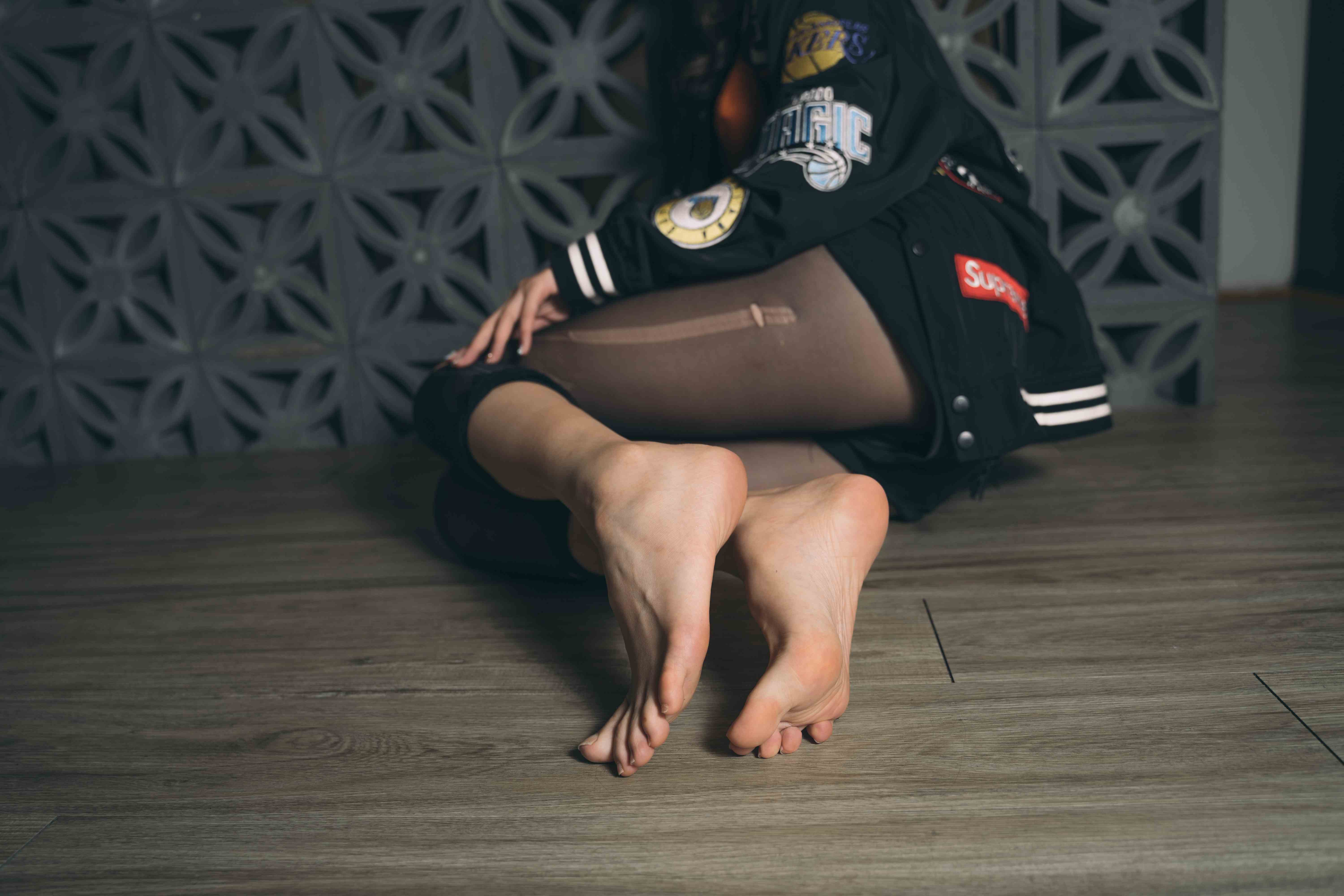 China Beauty Legs and feet 546