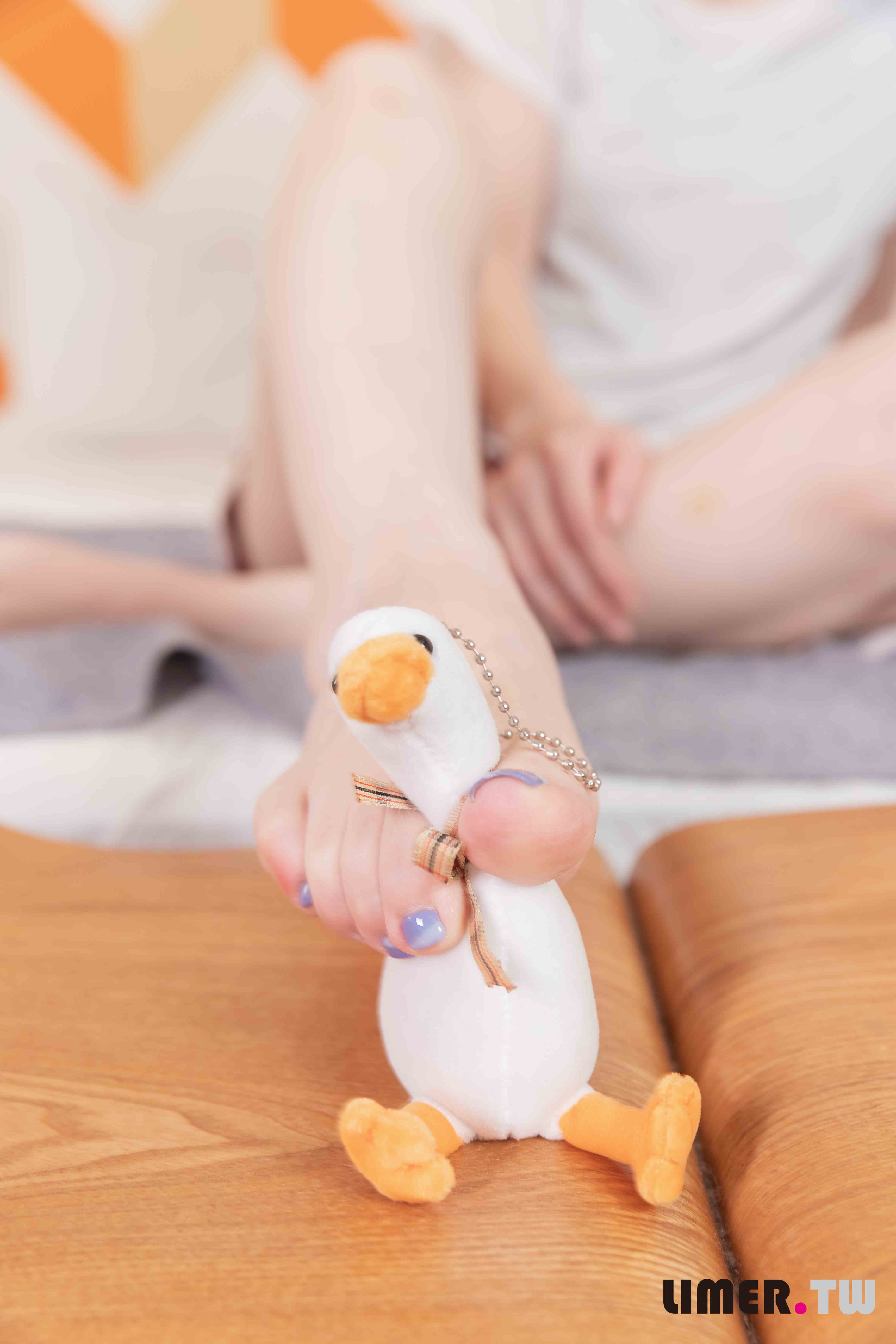 China Beauty Legs and feet 548