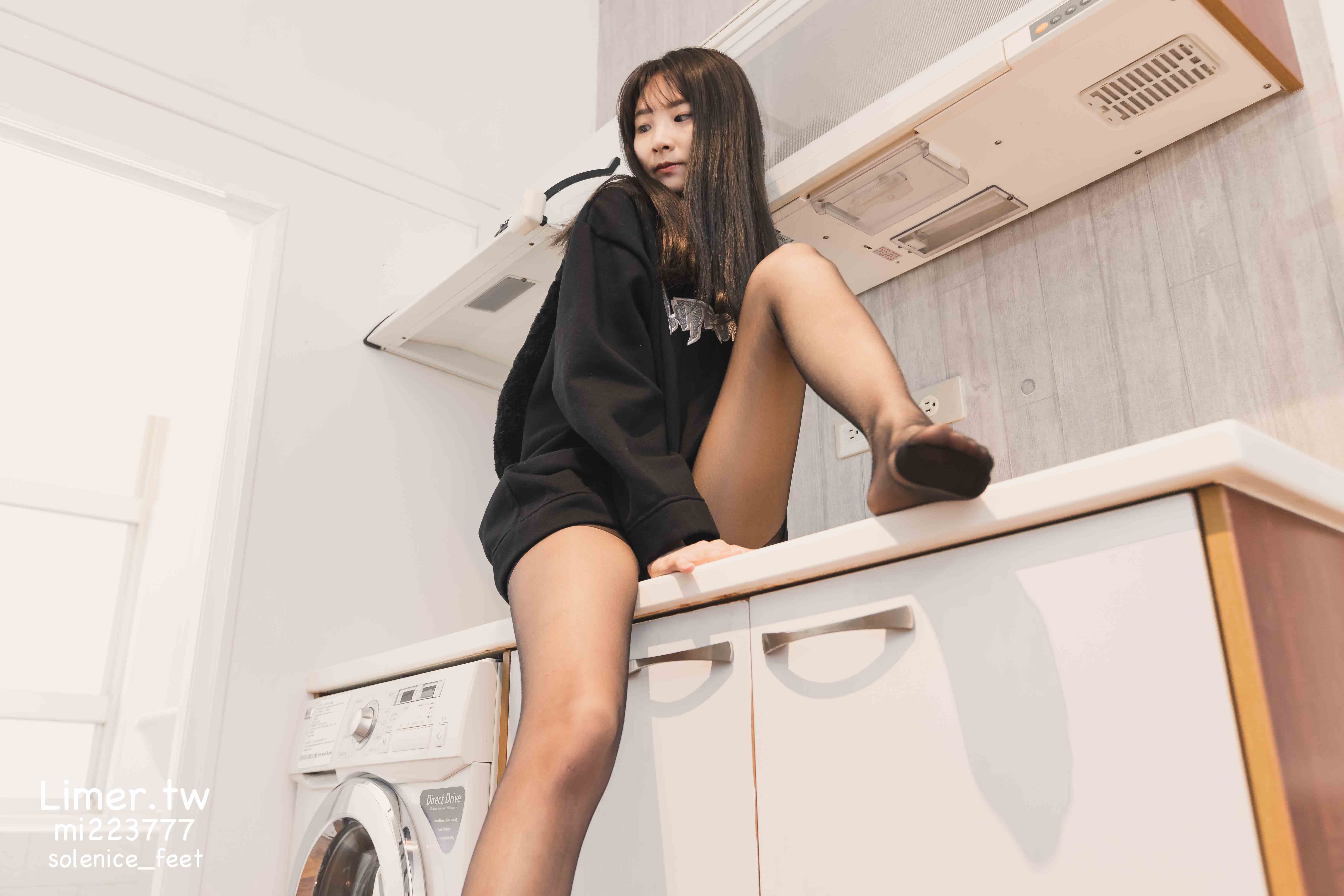 China Beauty Legs and feet 549