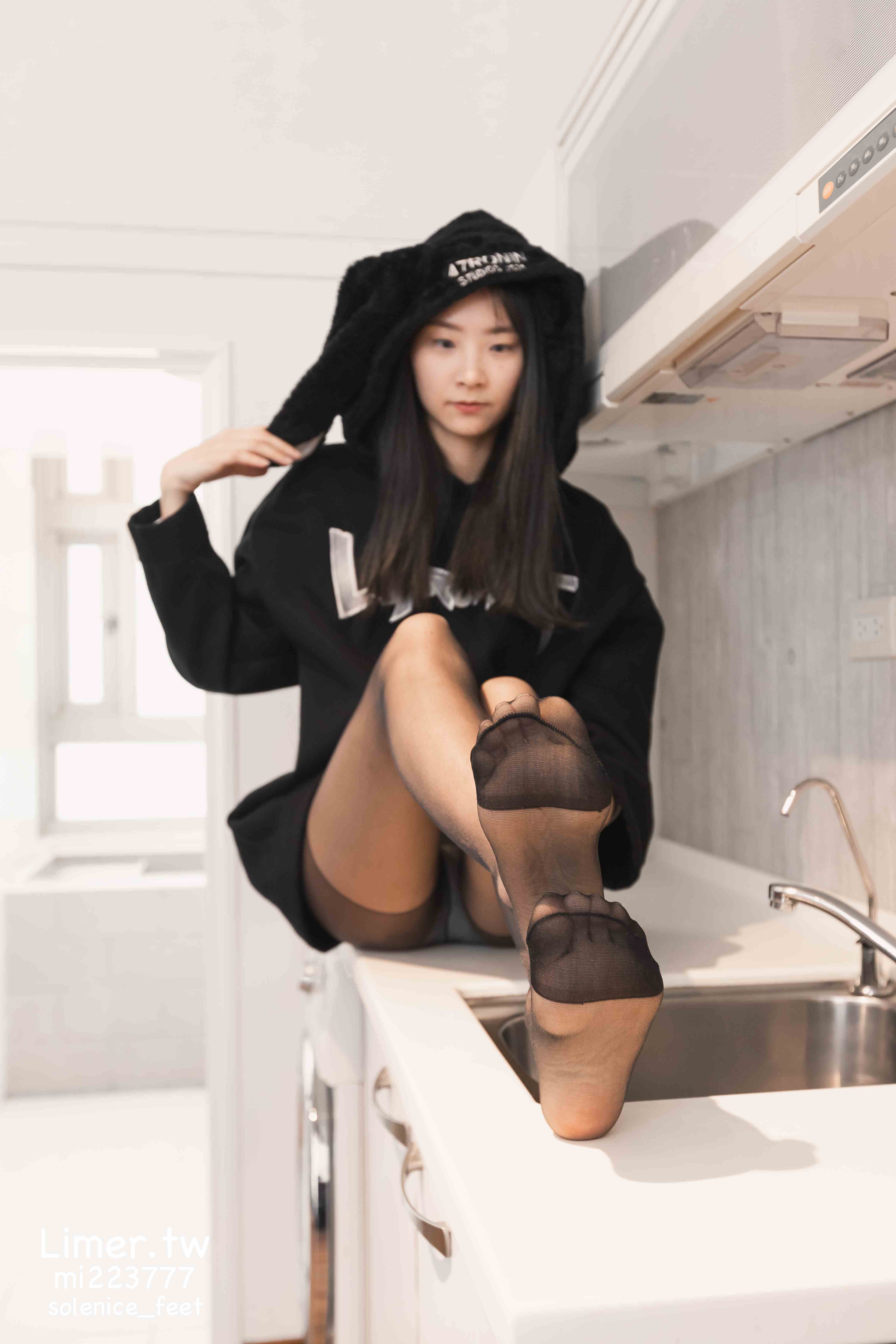 China Beauty Legs and feet 549