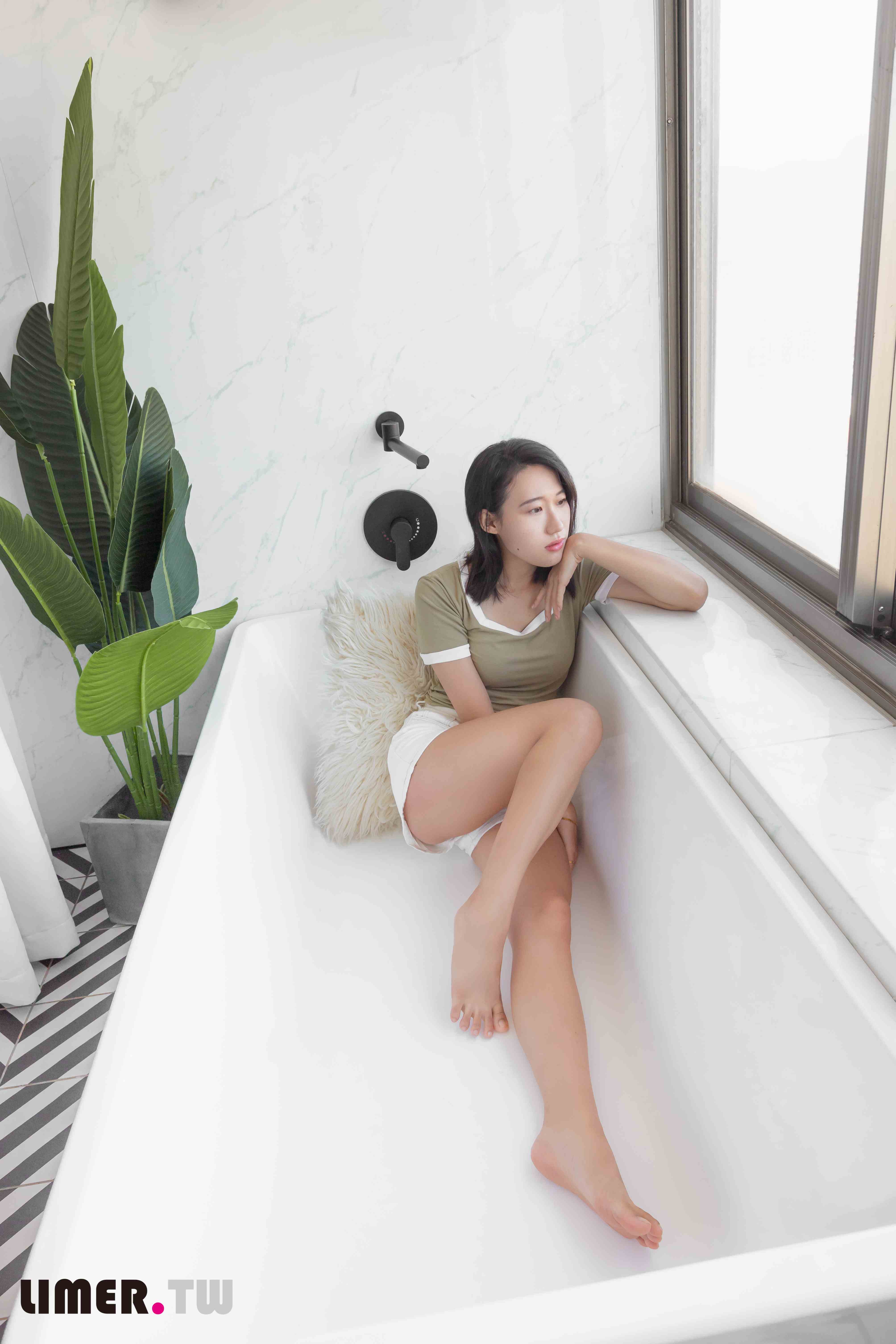 China Beauty Legs and feet 551