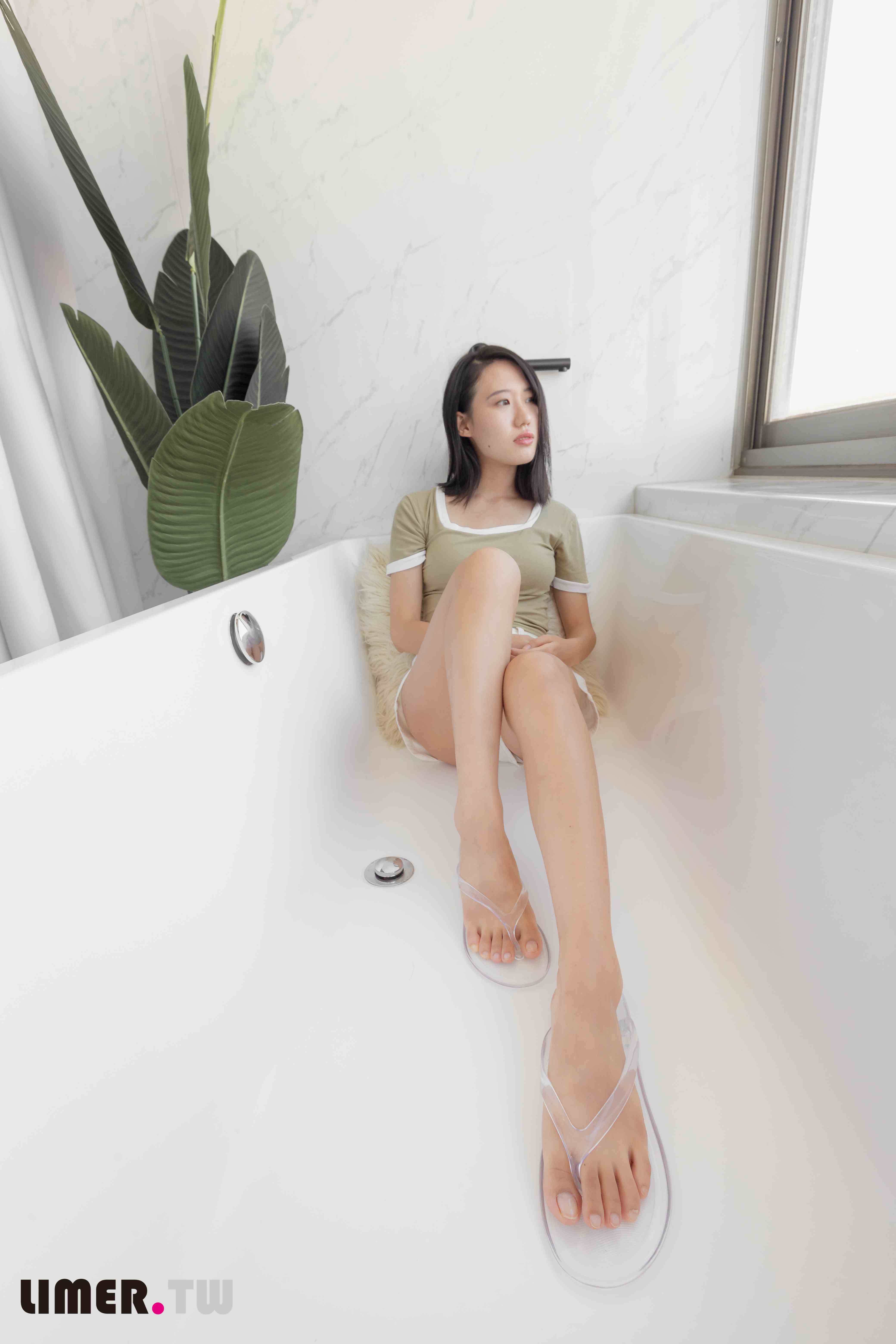 China Beauty Legs and feet 551