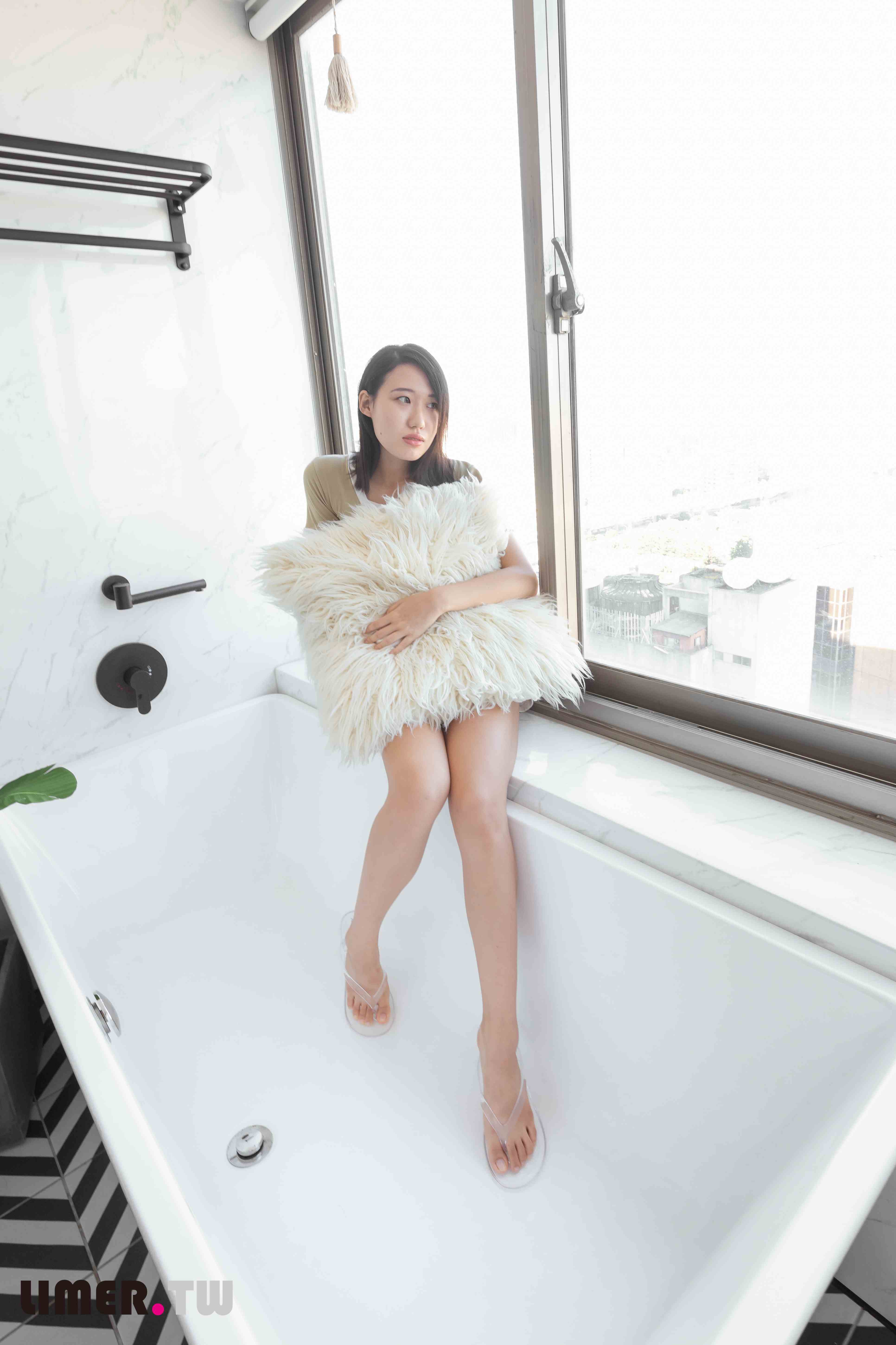 China Beauty Legs and feet 551