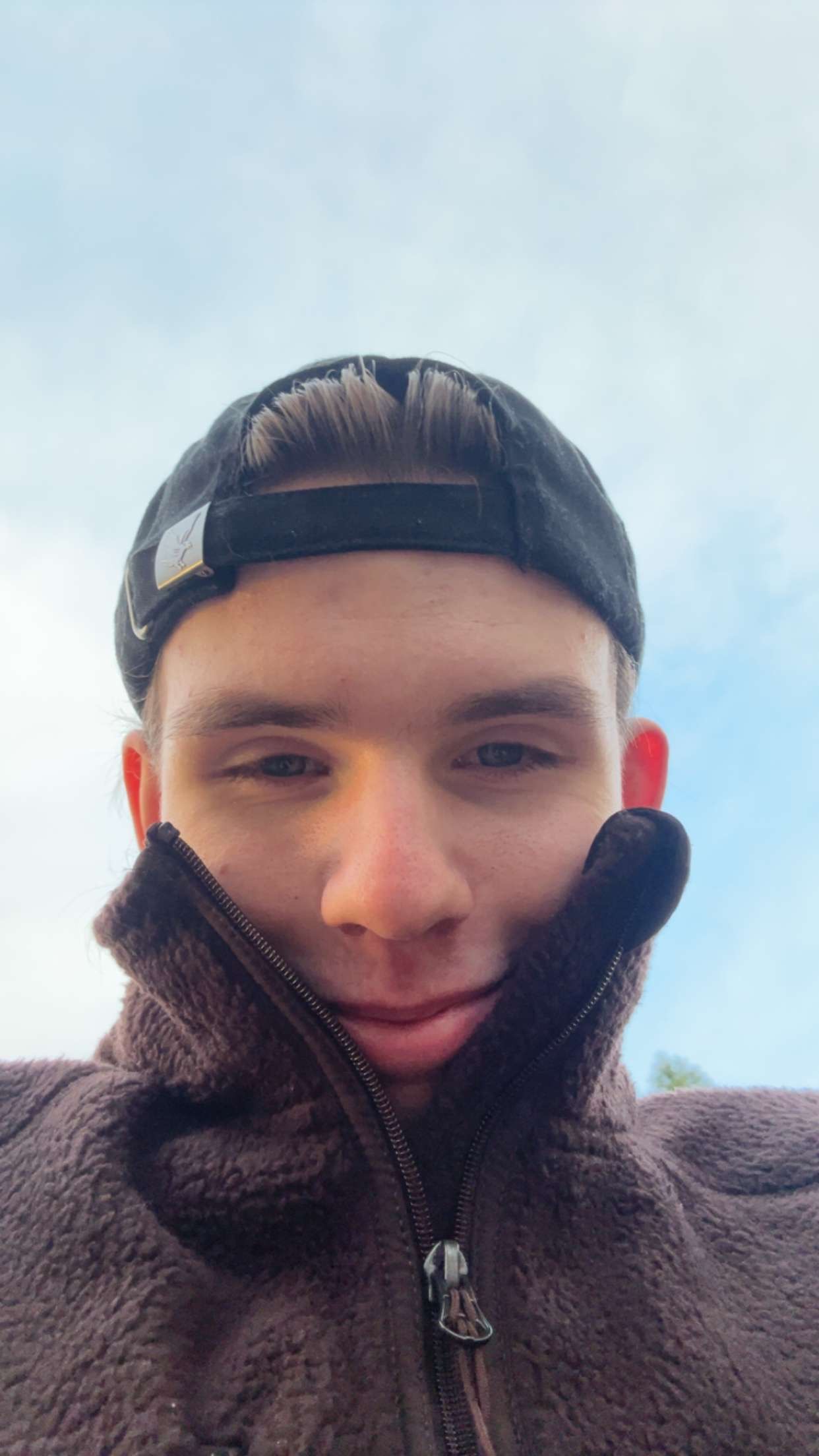 Noah m19 Sweden wants to have cam sex