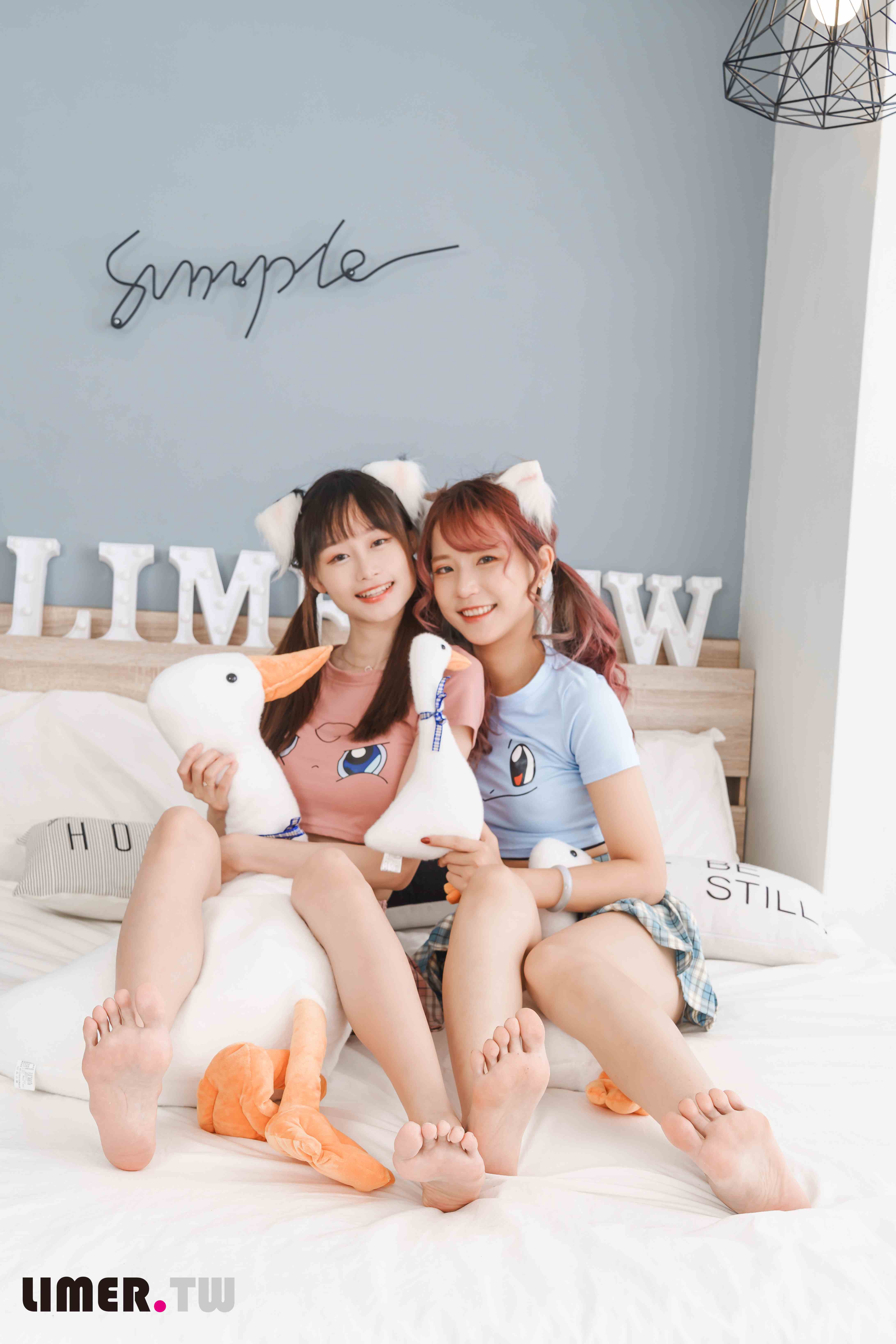 China Beauty Legs and feet 553