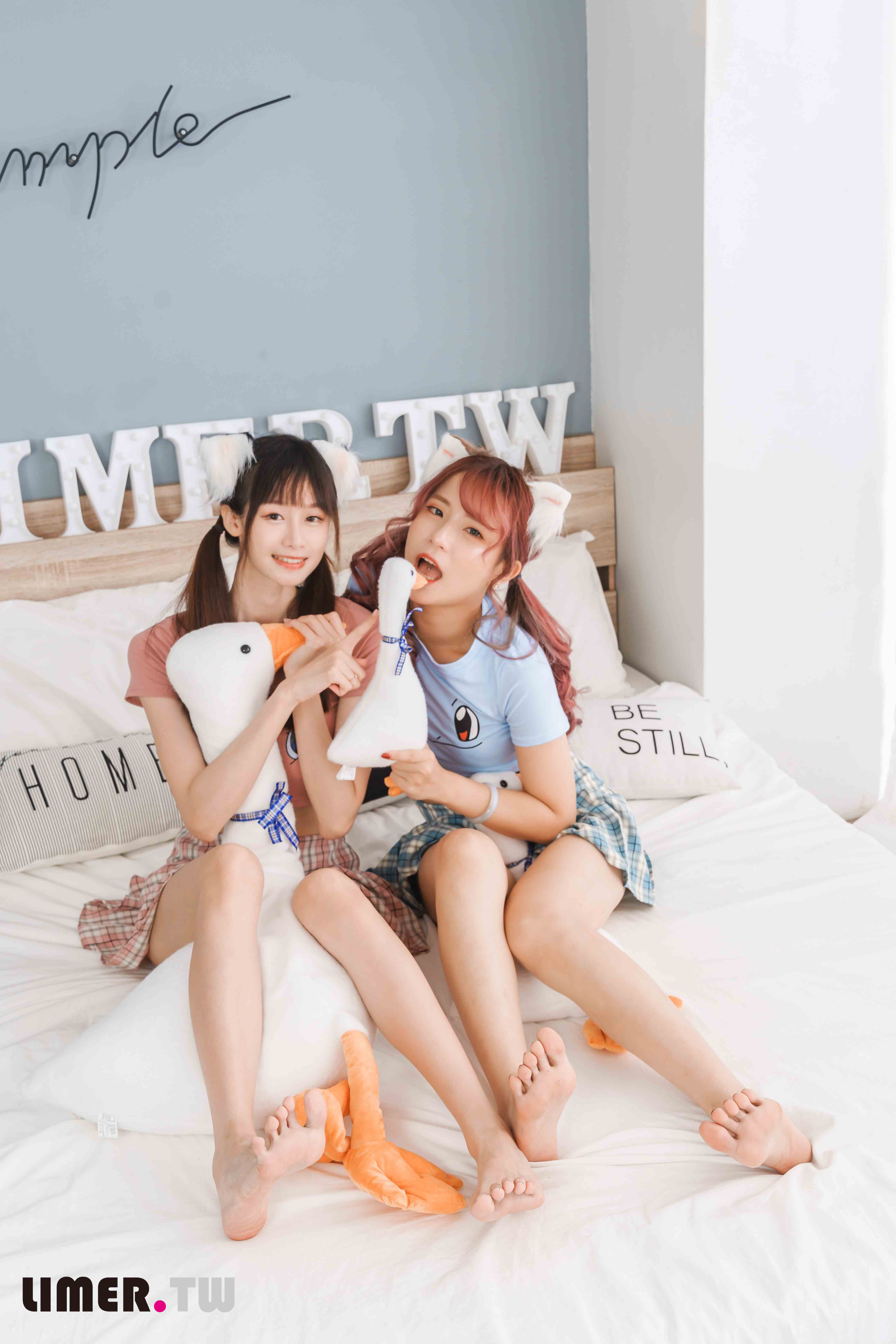 China Beauty Legs and feet 553