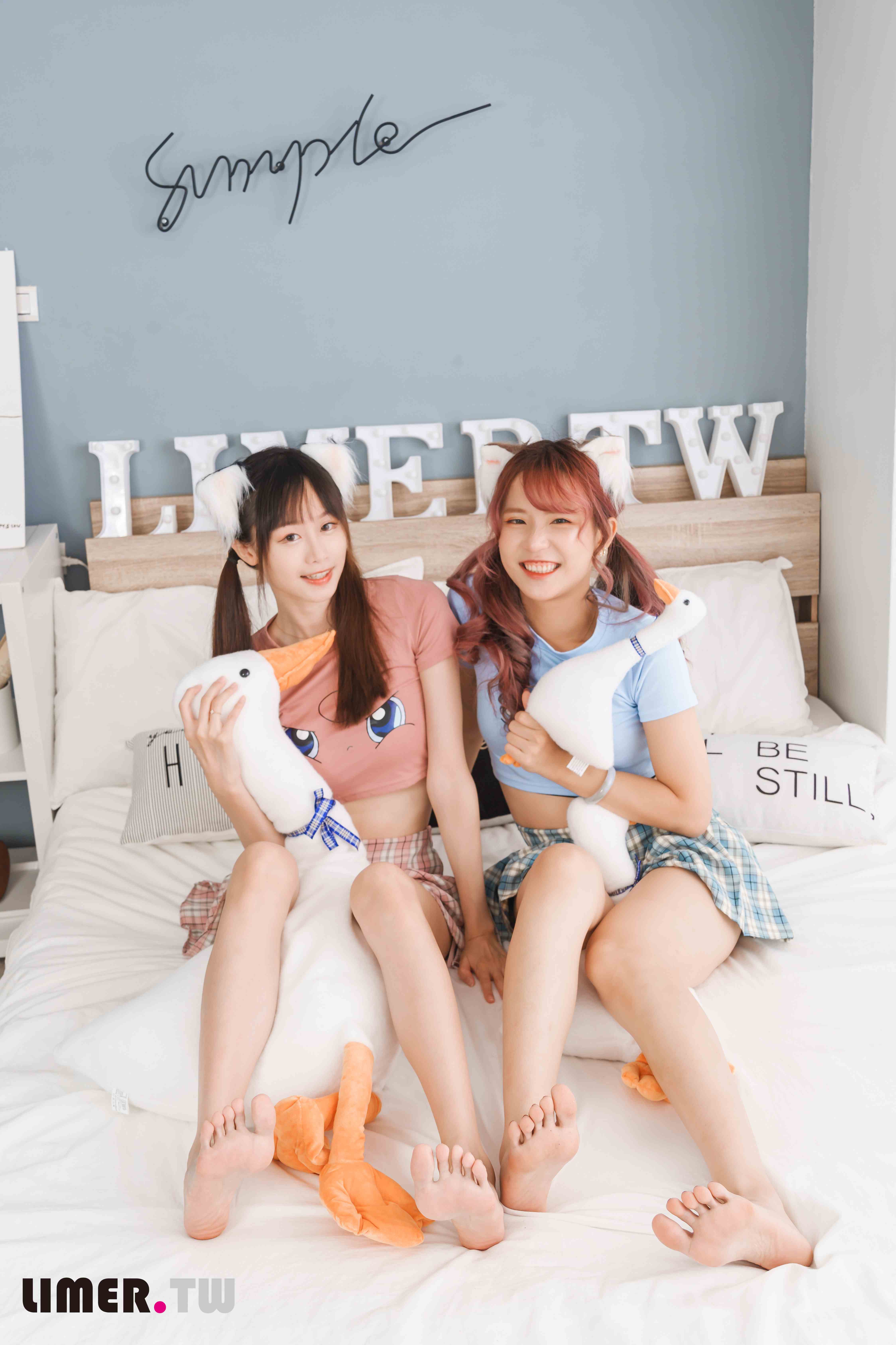 China Beauty Legs and feet 553