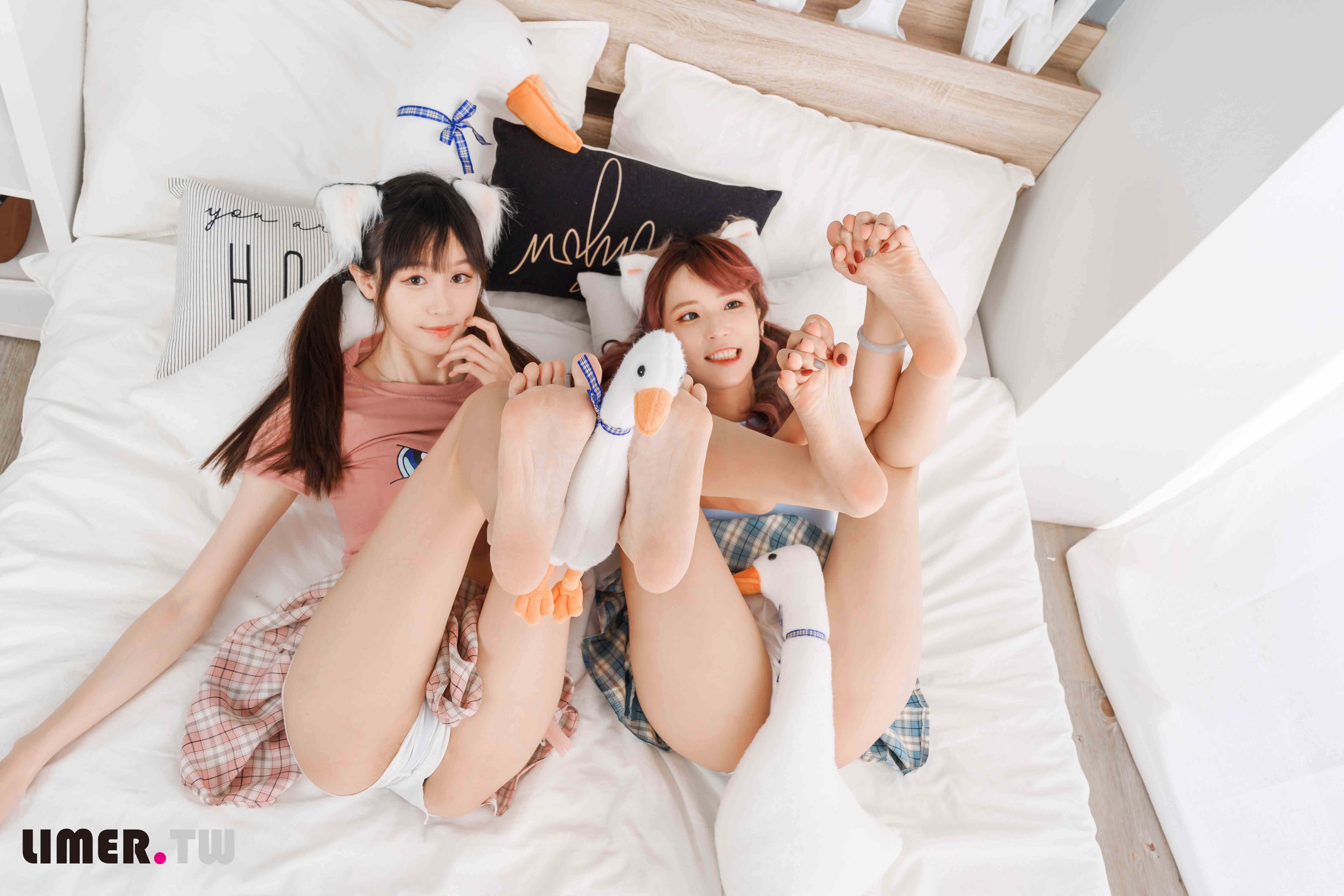 China Beauty Legs and feet 553