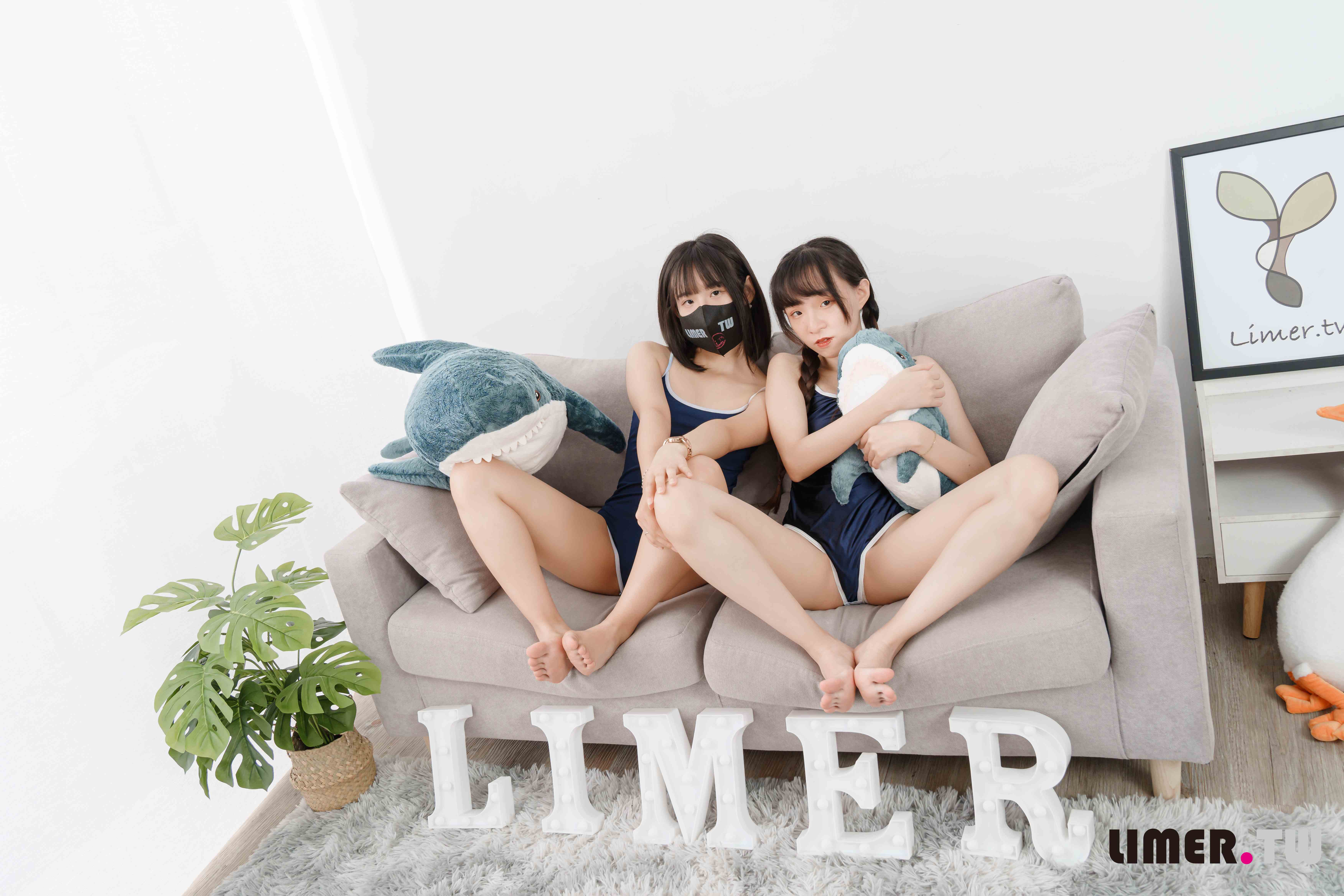 China Beauty Legs and feet 555