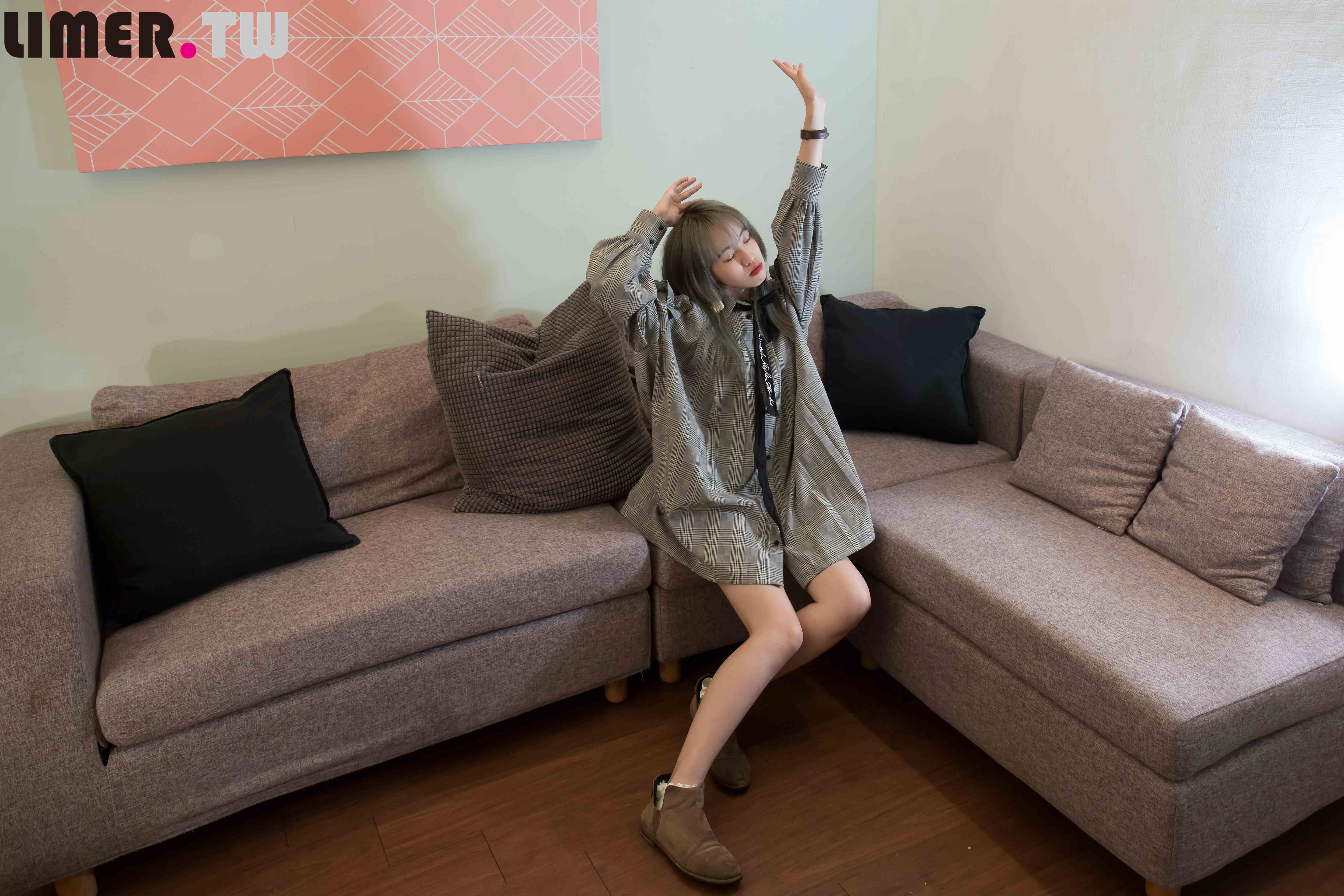 China Beauty Legs and feet 556