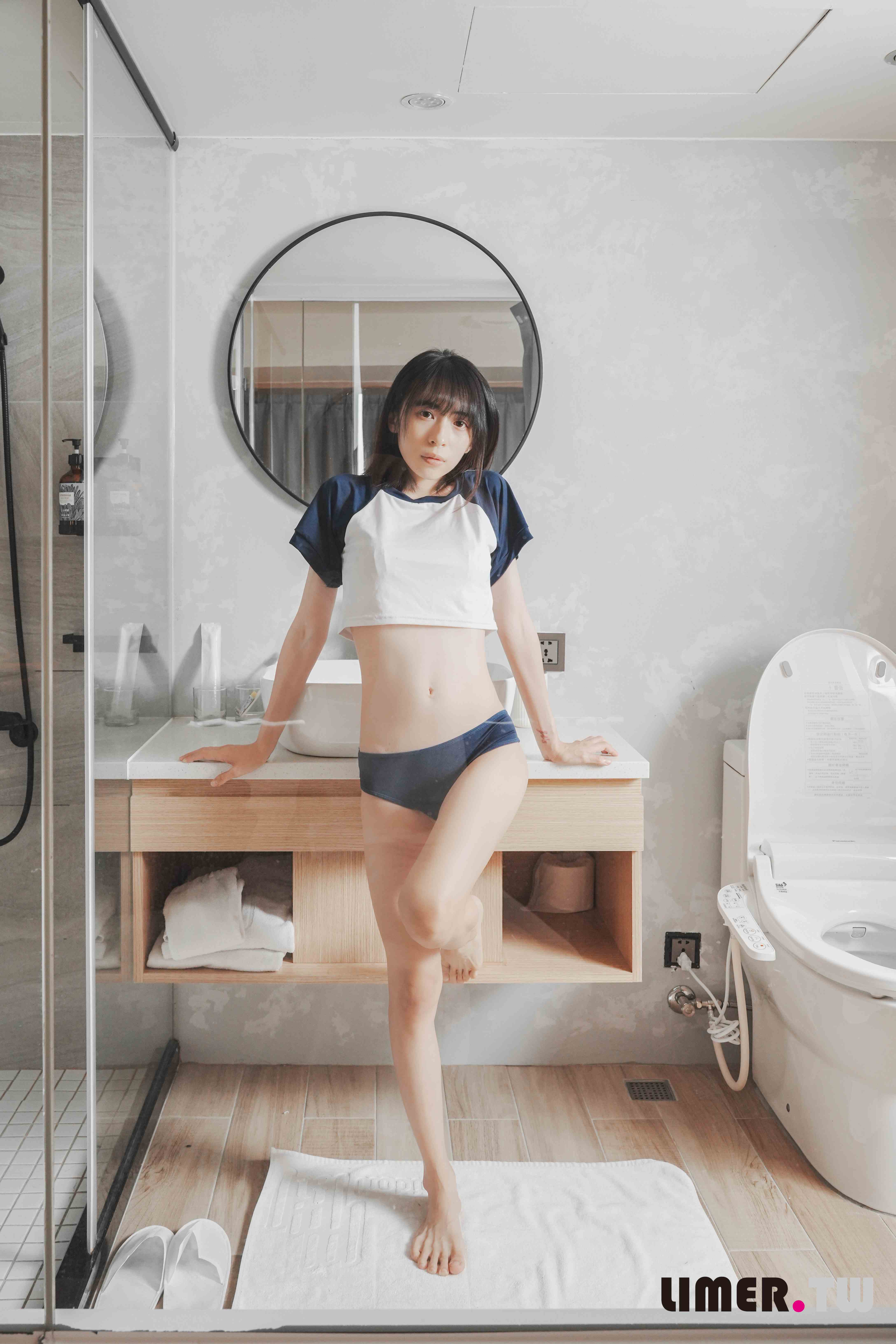 China Beauty Legs and feet 557