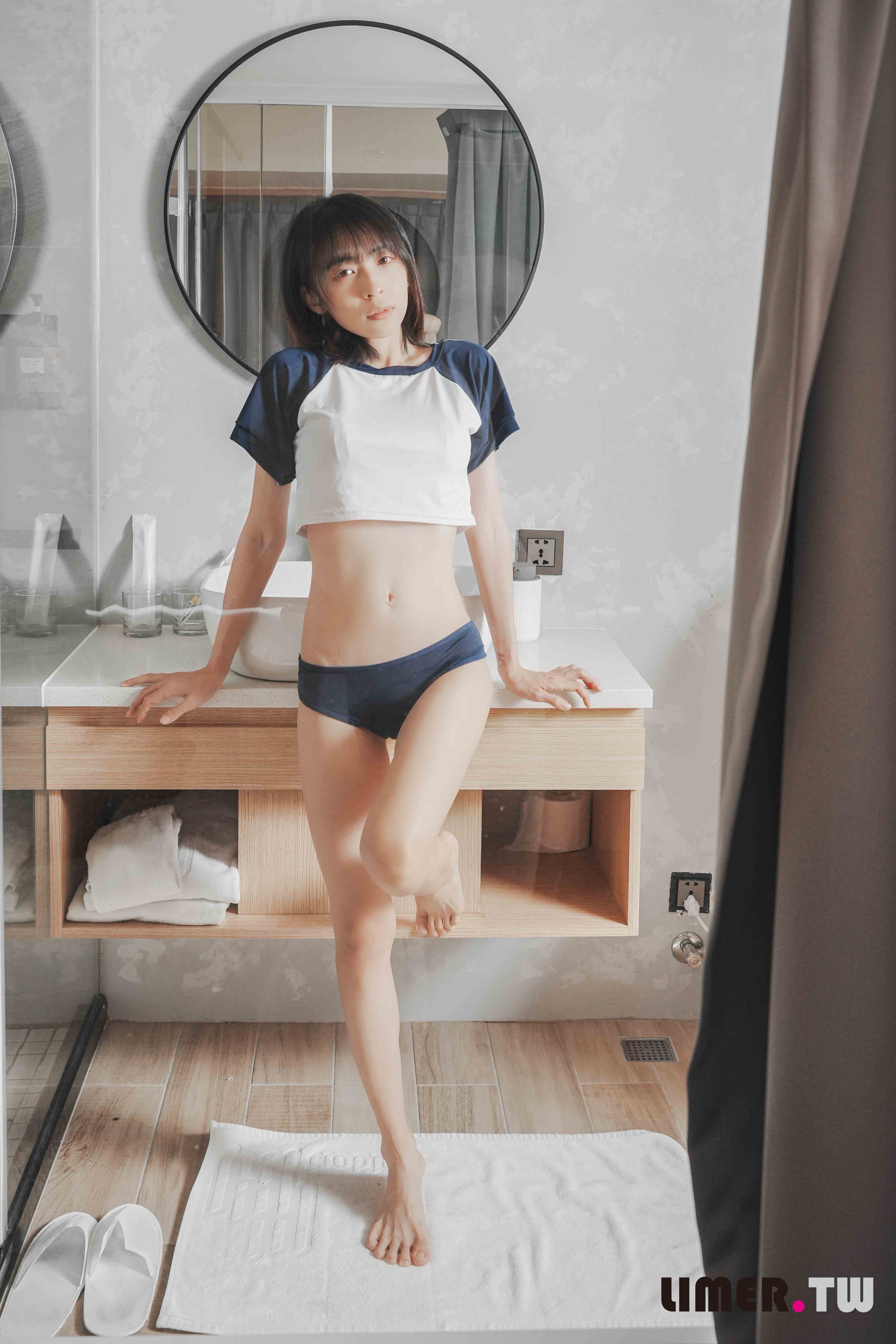 China Beauty Legs and feet 557