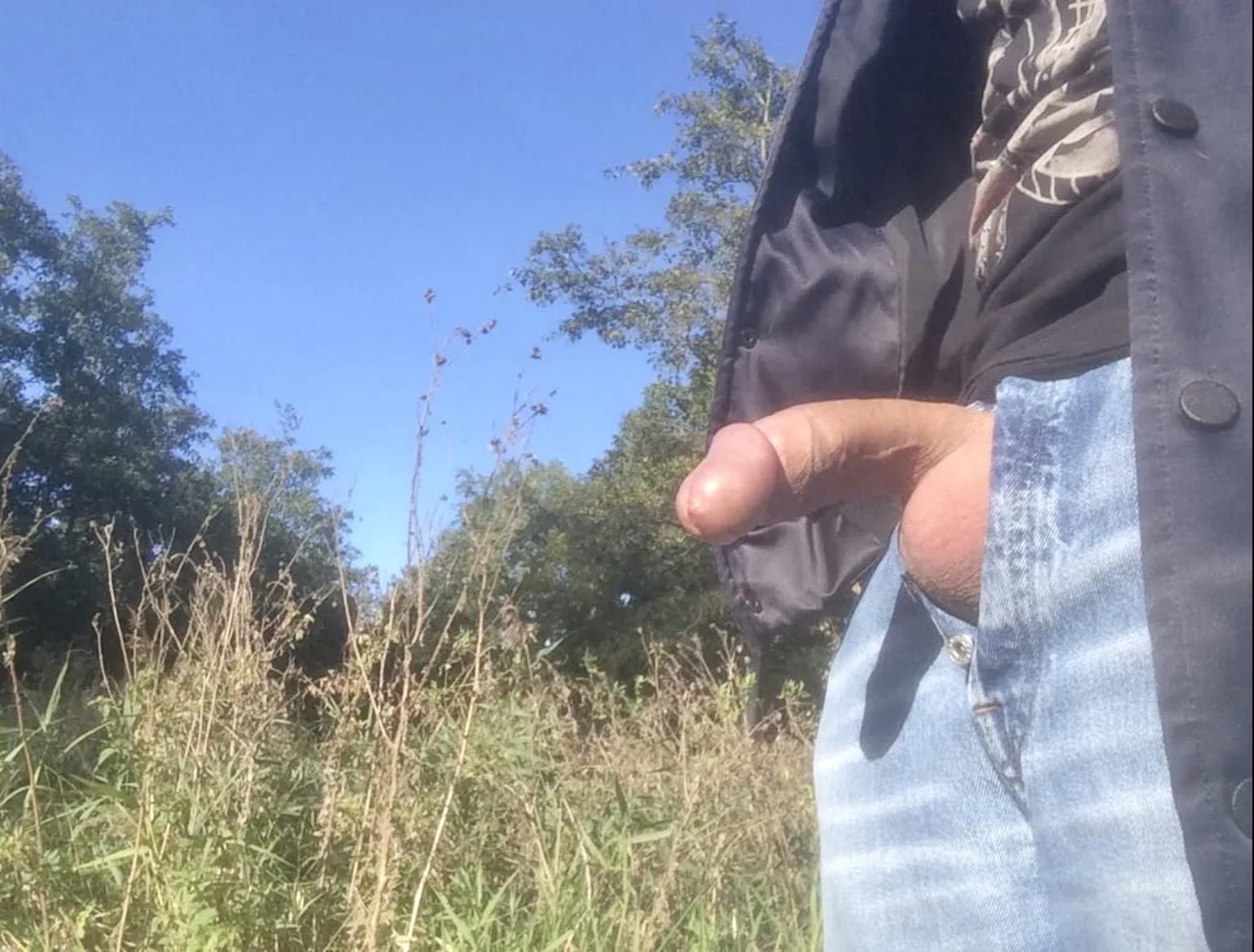 2018 My cock outdoors tried to get seen by somebody