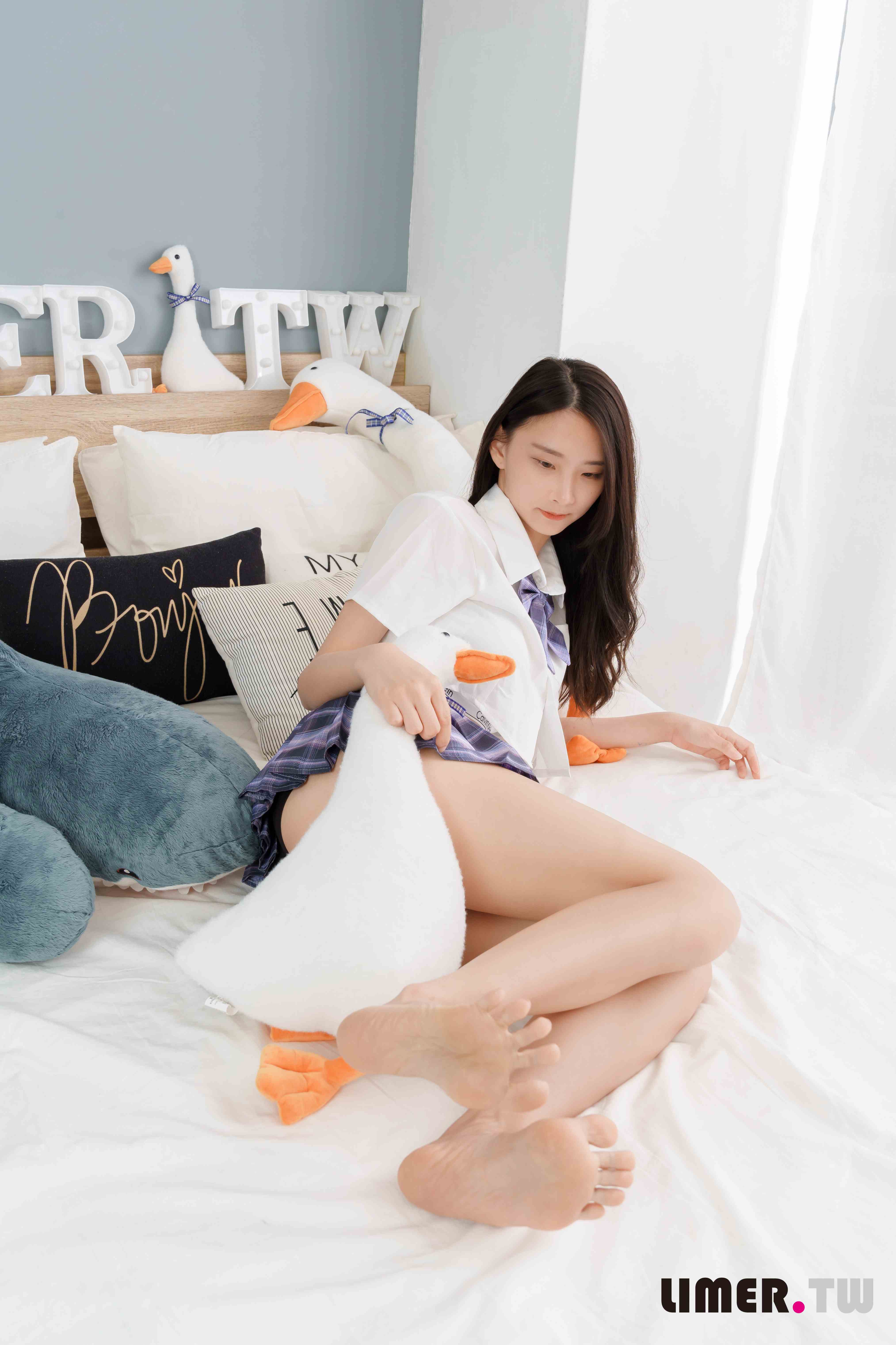 China Beauty Legs and feet 559