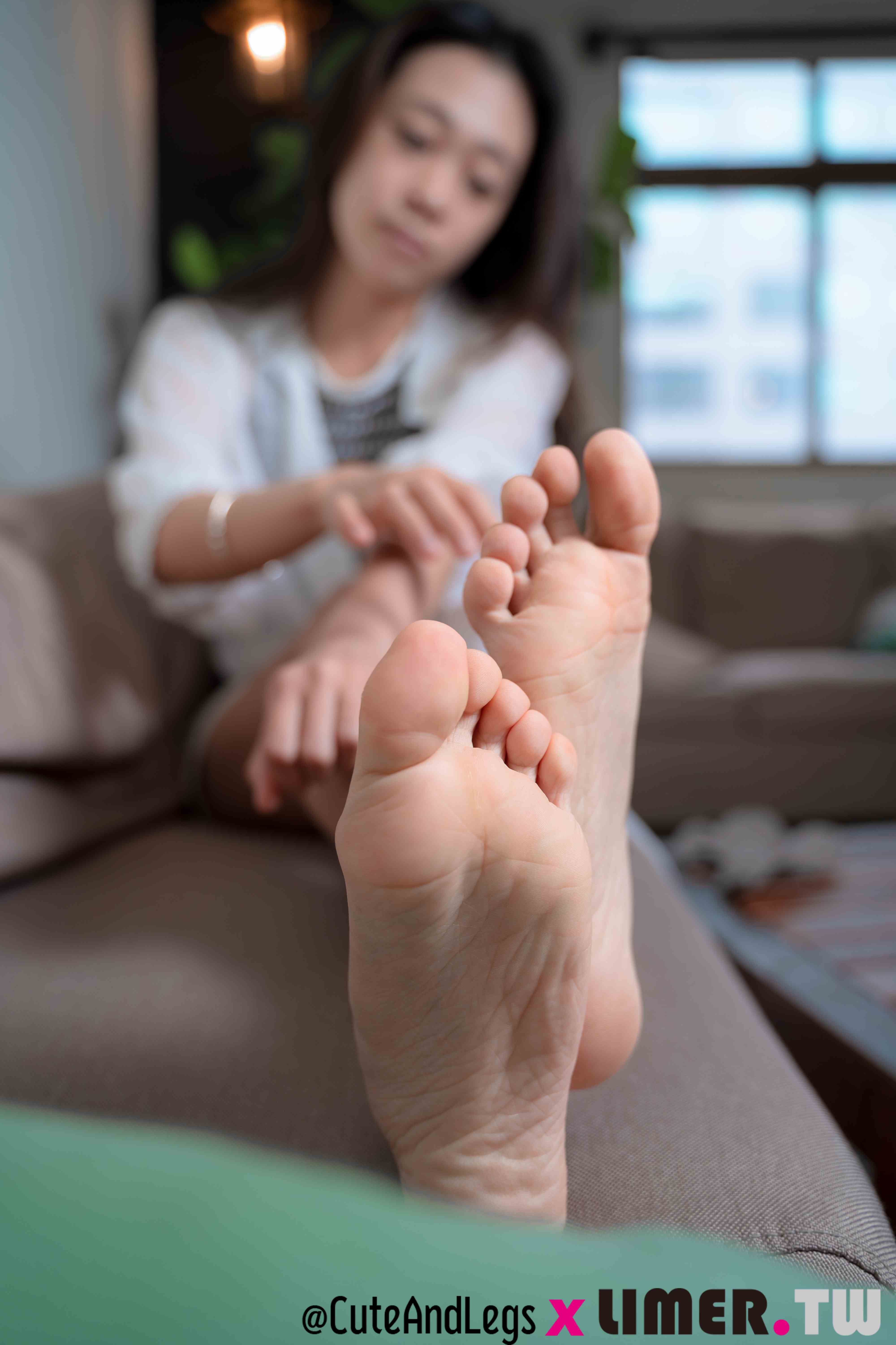 China Beauty Legs and feet 600