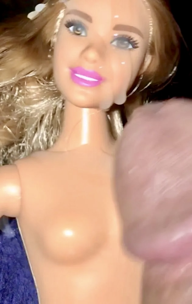 2020  Fashionista Latina Barbie with fat ass